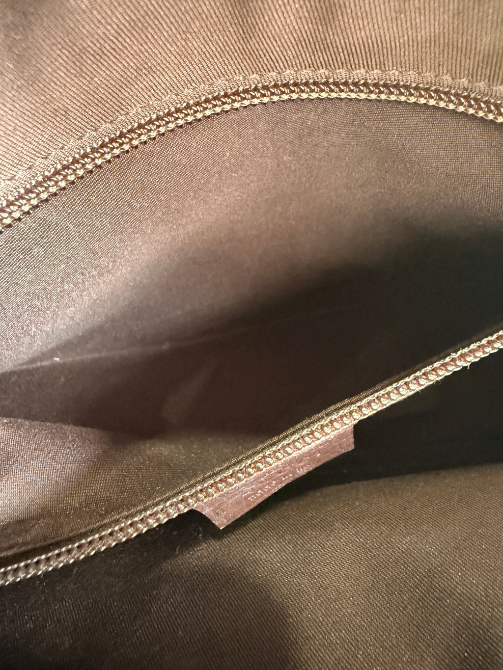 Gucci GG Supreme Messenger Bag