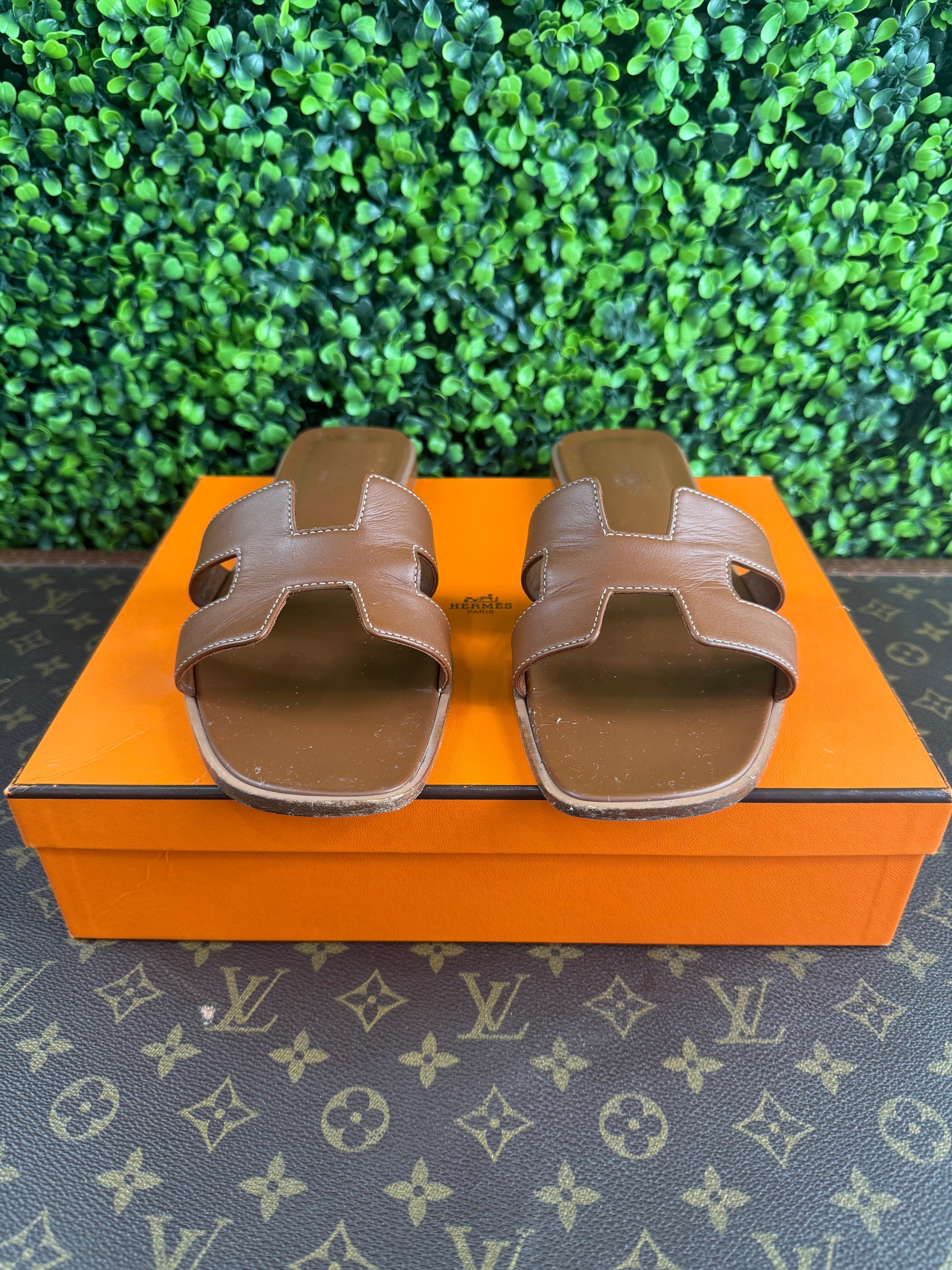 Hermes Oran Leather Sandals