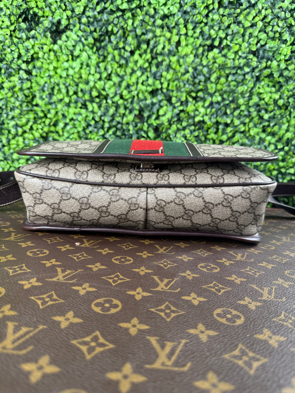 Gucci GG Web Flap Messenger