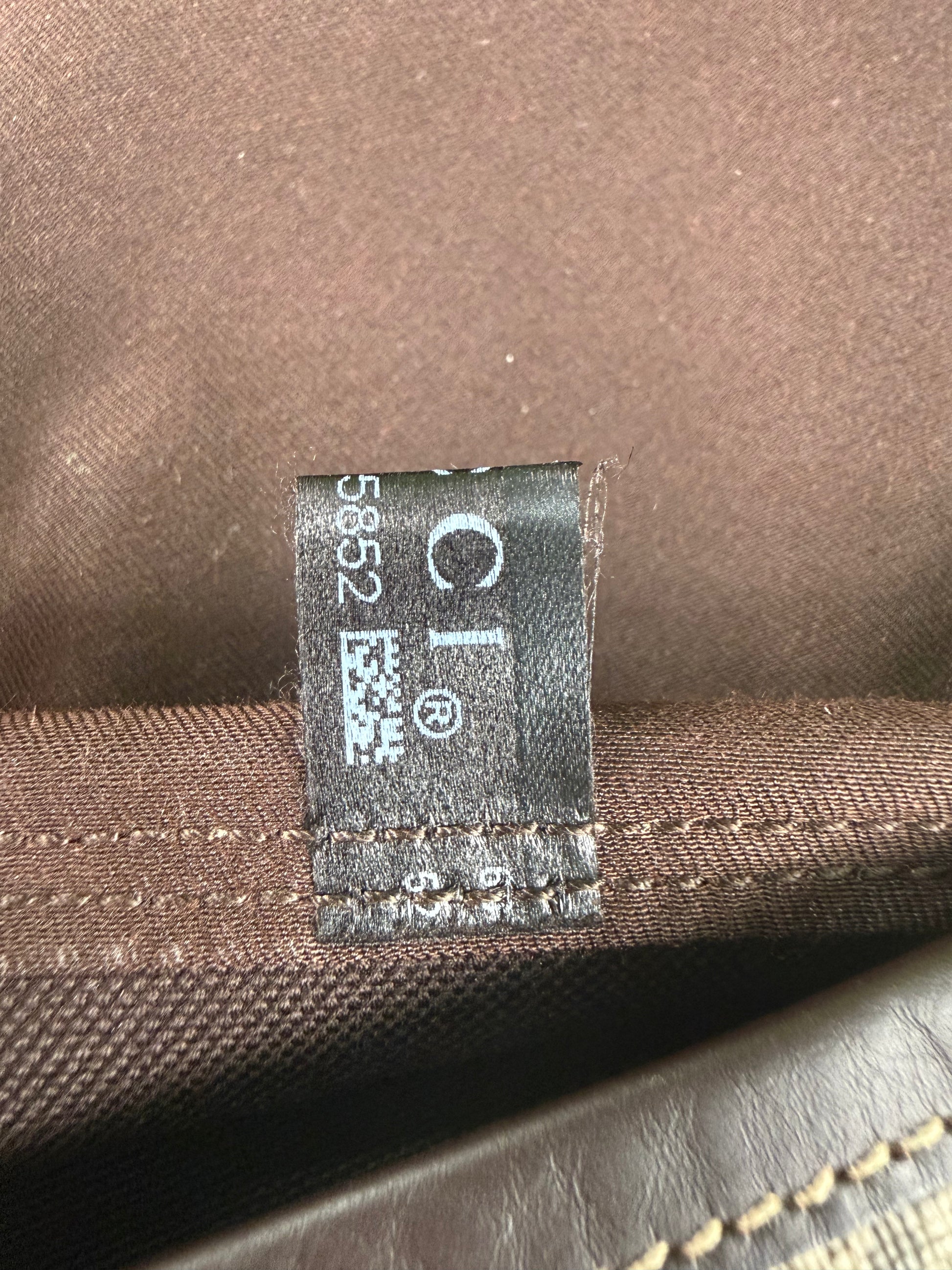 Gucci GG Web Flap Messenger