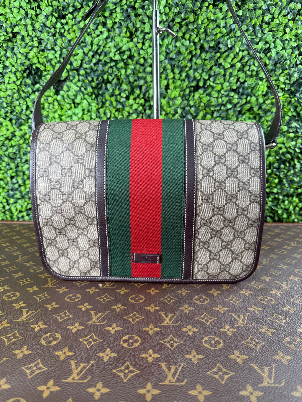 Gucci GG Web Flap Messenger