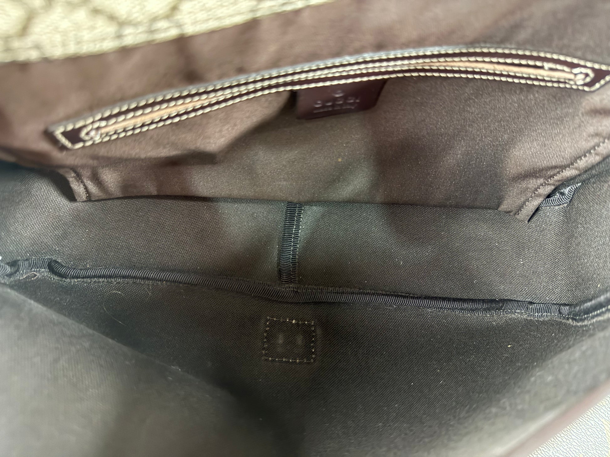 Gucci GG Web Flap Messenger