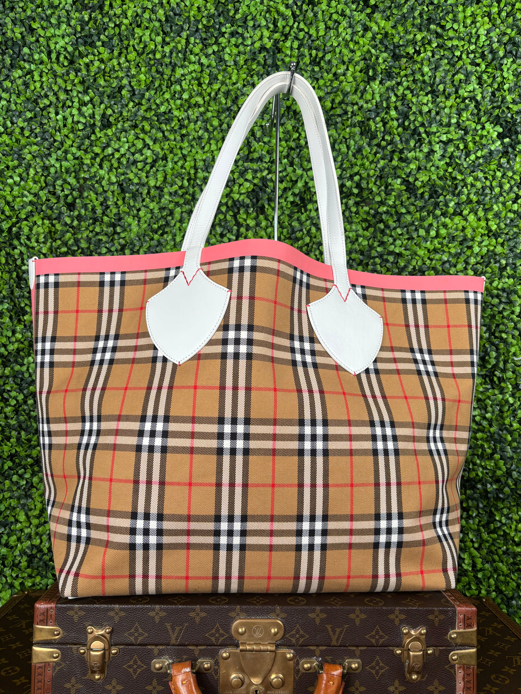 Burberry Giant Reversible Tote