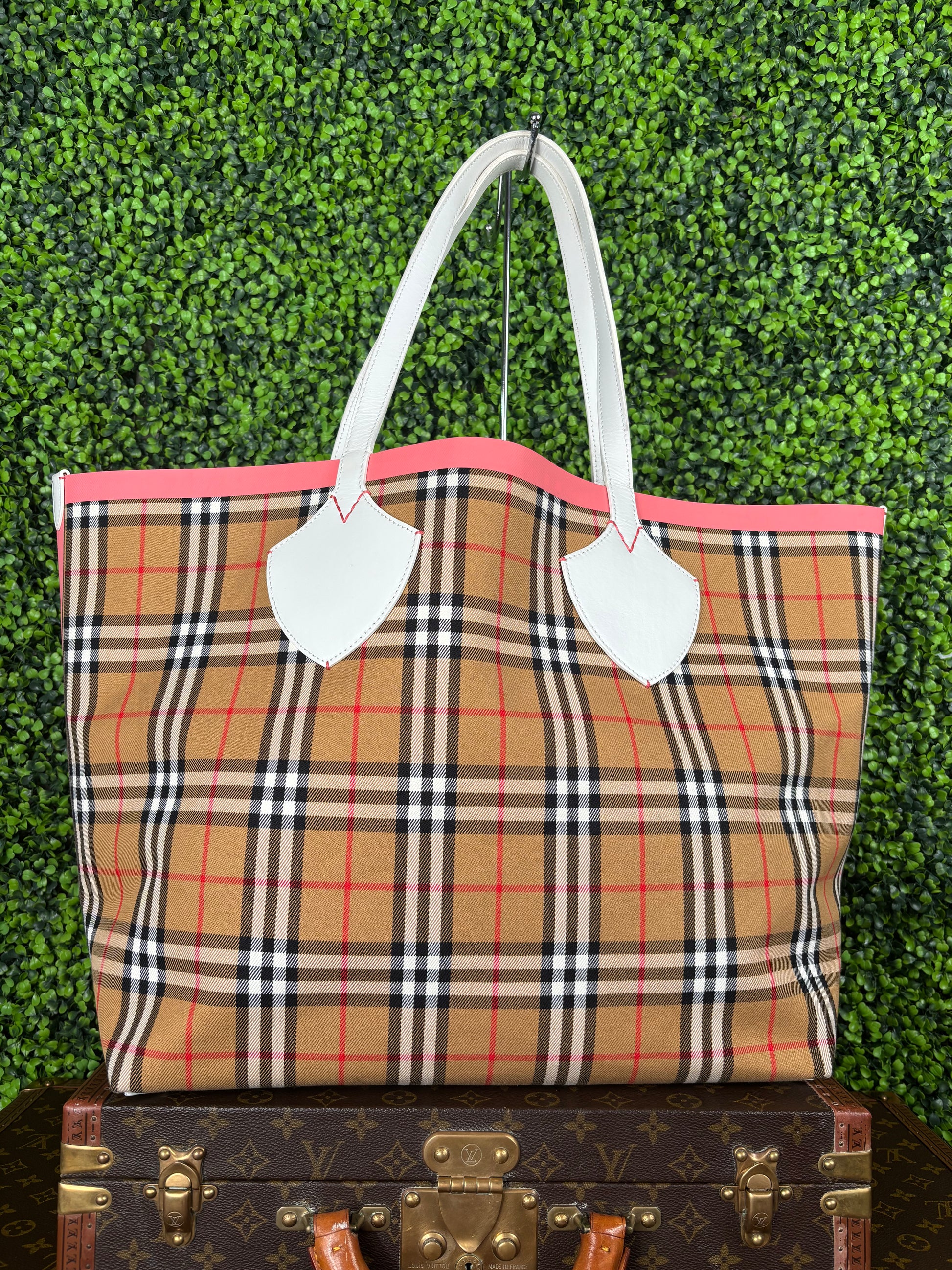 Burberry Giant Reversible Tote