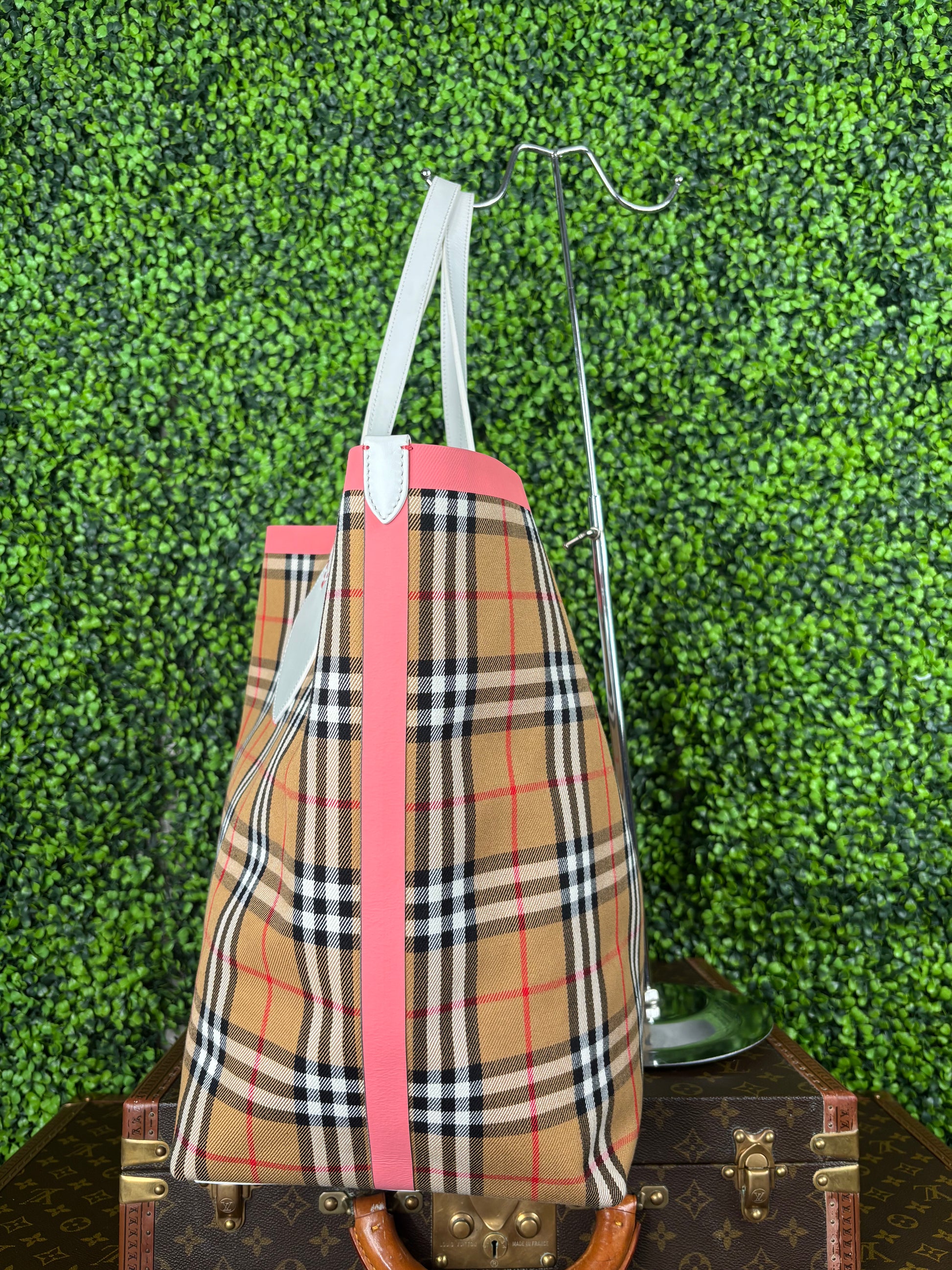 Burberry Giant Reversible Tote