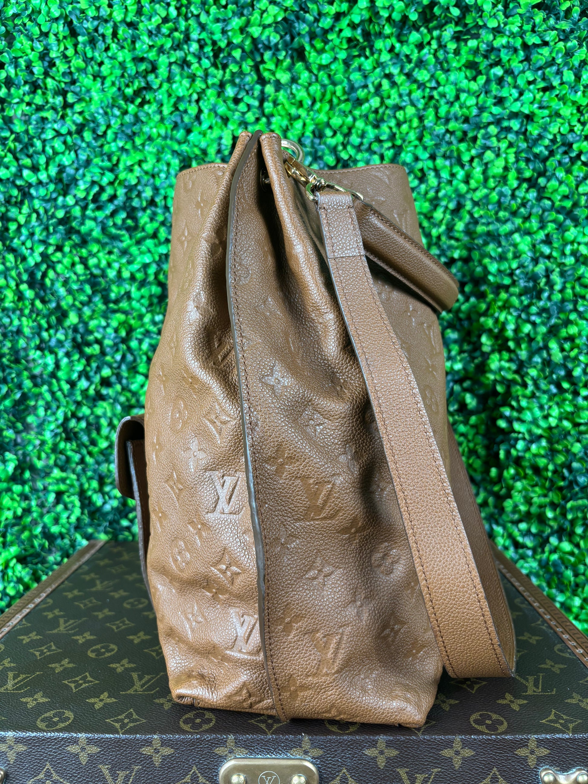 Louis Vuitton Havane Metis Monogram