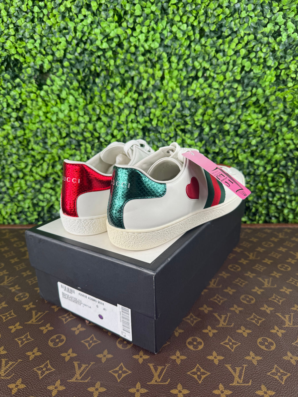 Gucci Heart Sneakers Size 10