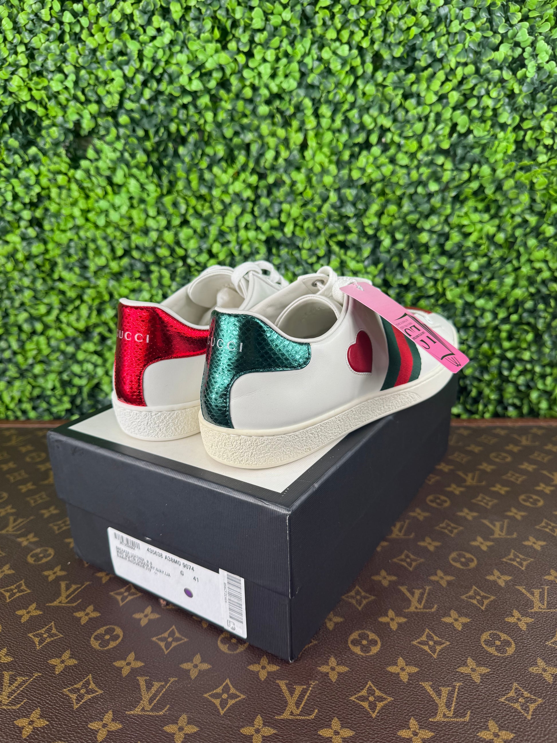 Gucci Heart Sneakers Size 10