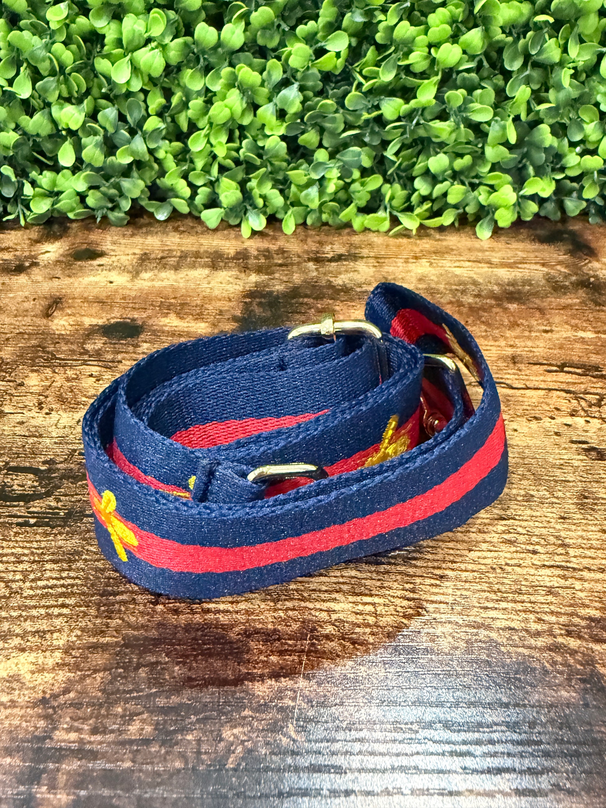 No-Brand Blue/Red Bee Adjustable Strap