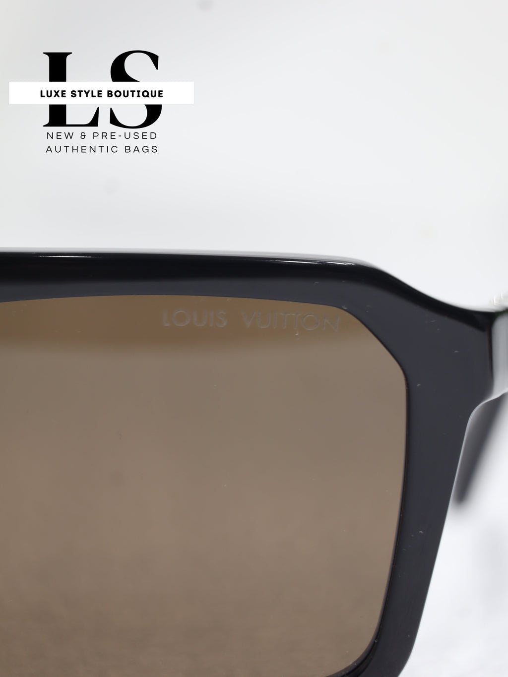 Louis Vuitton Hit Large Square Sunglasses 56*17 NEW