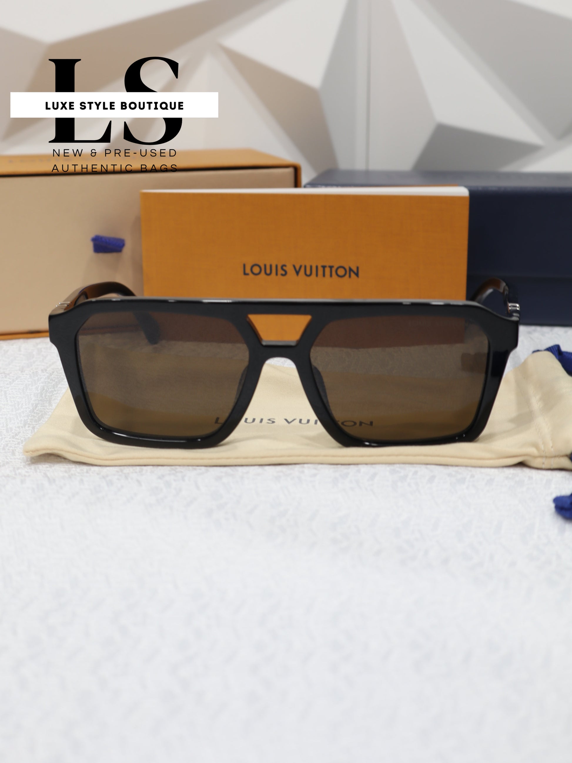 Louis Vuitton Hit Large Square Sunglasses 56*17 NEW