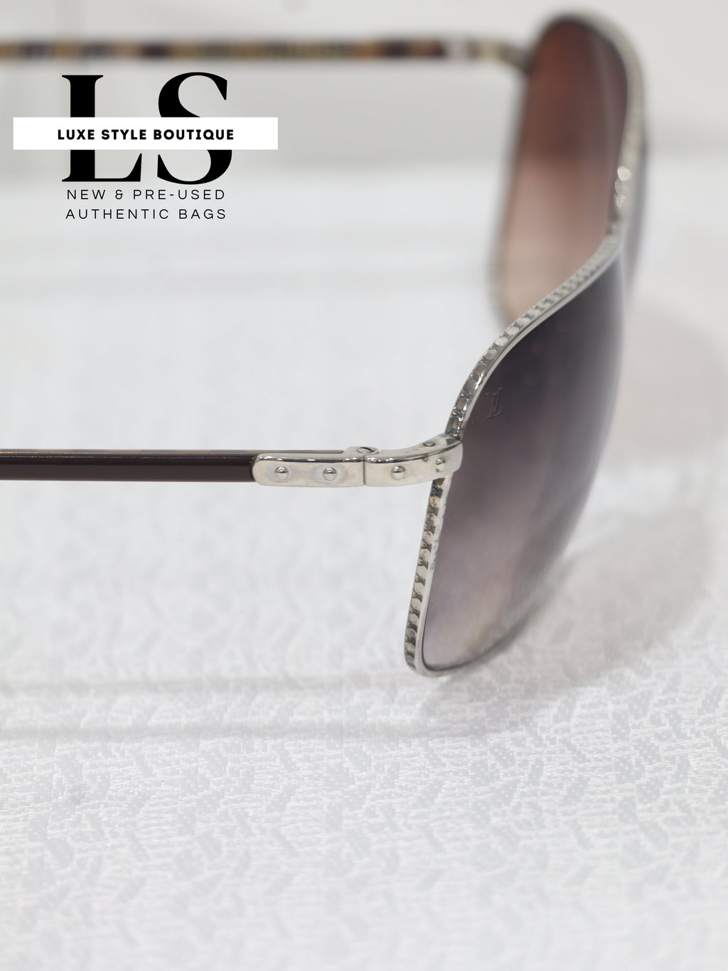 Louis Vuitton Damier Conspiracy Pilote Sunglasses 62*16