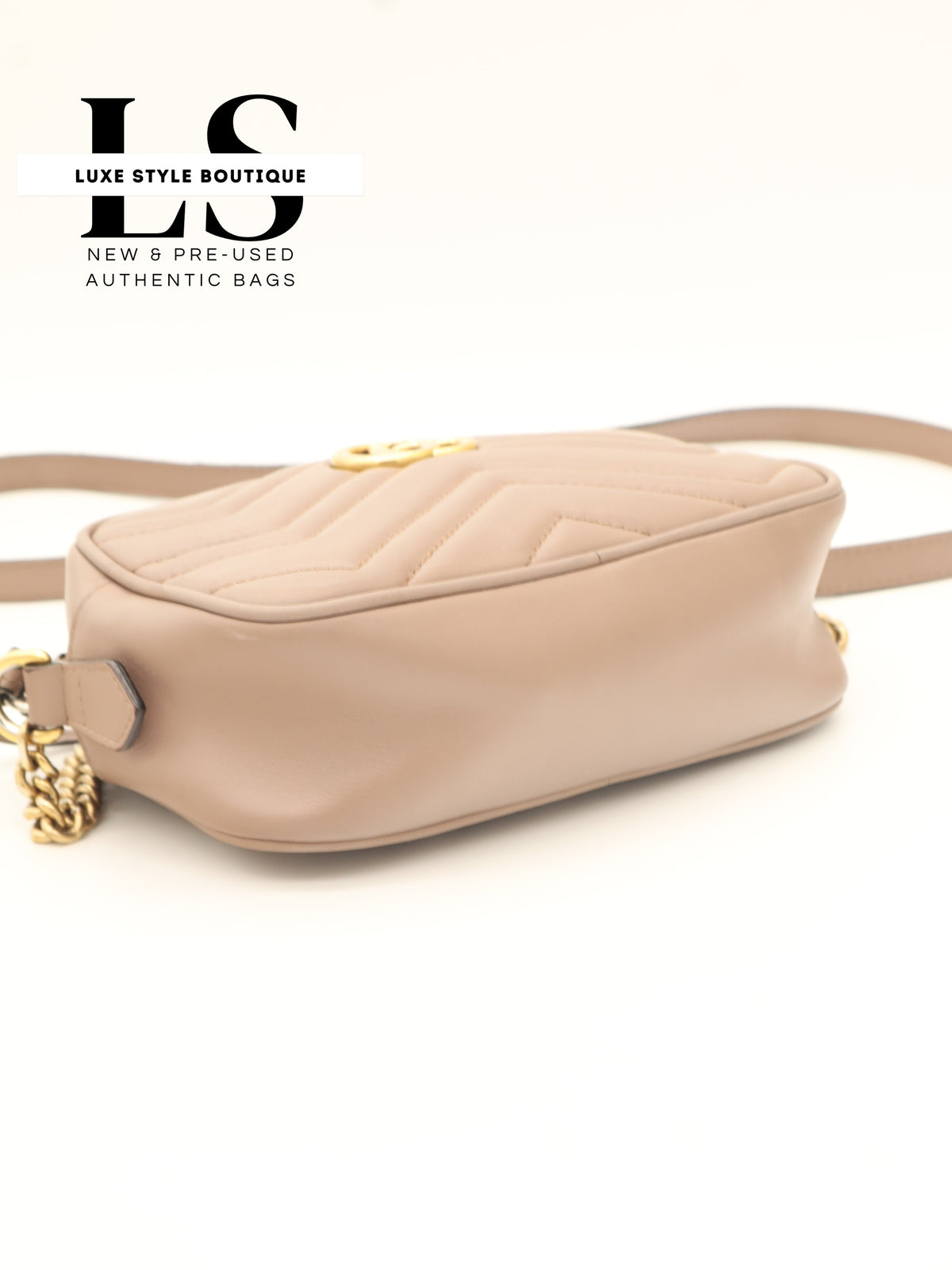 Gucci GG Marmont Matelasse Crossbody Beige