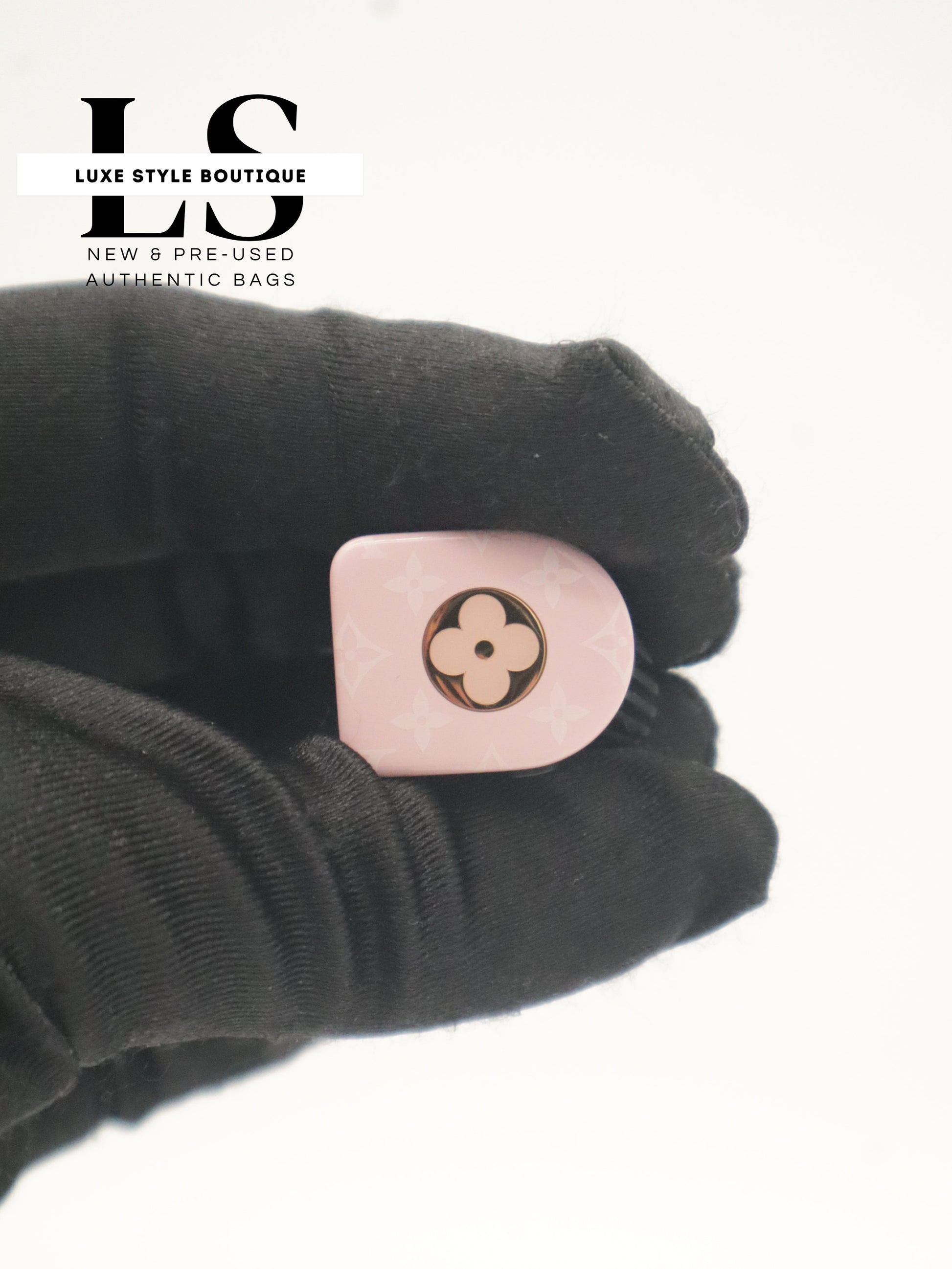 Louis Vuitton Pink Horizon Wireless Earbuds