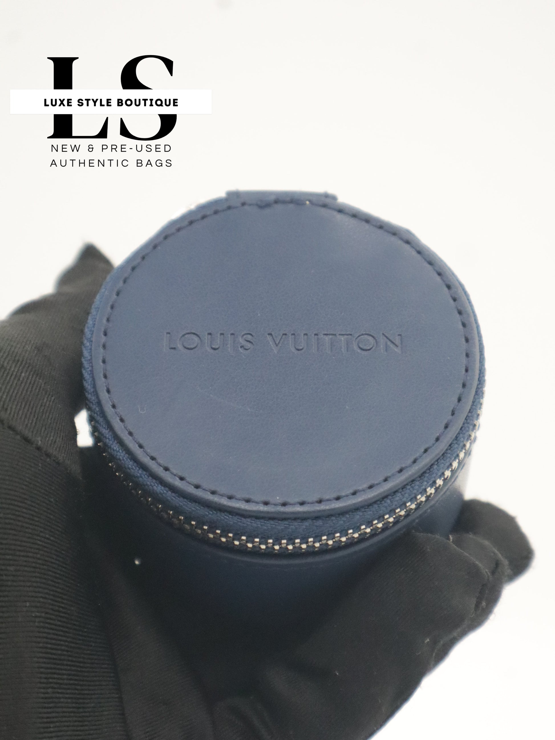 Louis Vuitton Pink Horizon Wireless Earbuds