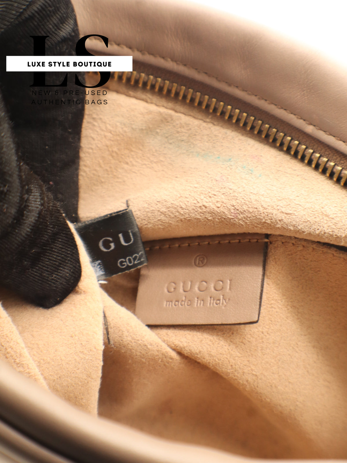 Gucci GG Marmont Matelasse Crossbody Beige