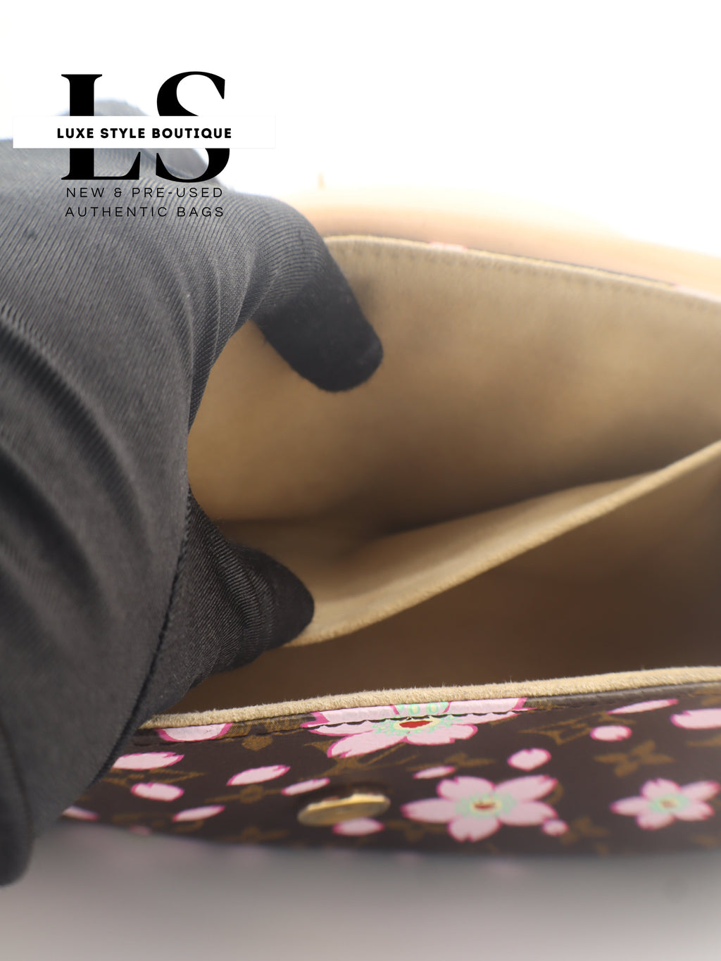 Louis Vuitton x Takashi Murakami Monogram Cherry Blossom Sac Retro PM