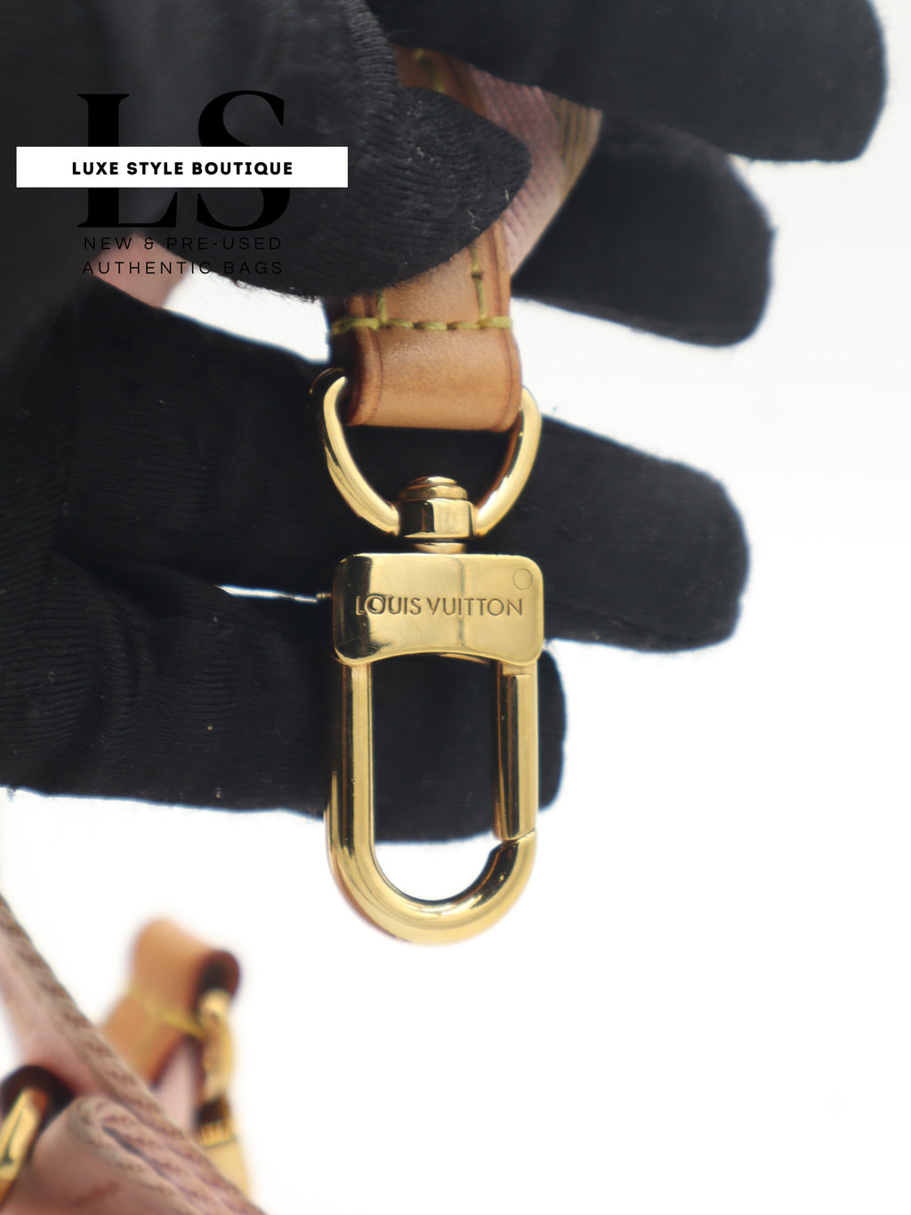 Louis Vuitton Multi Pochette Accesoires Strap Pink