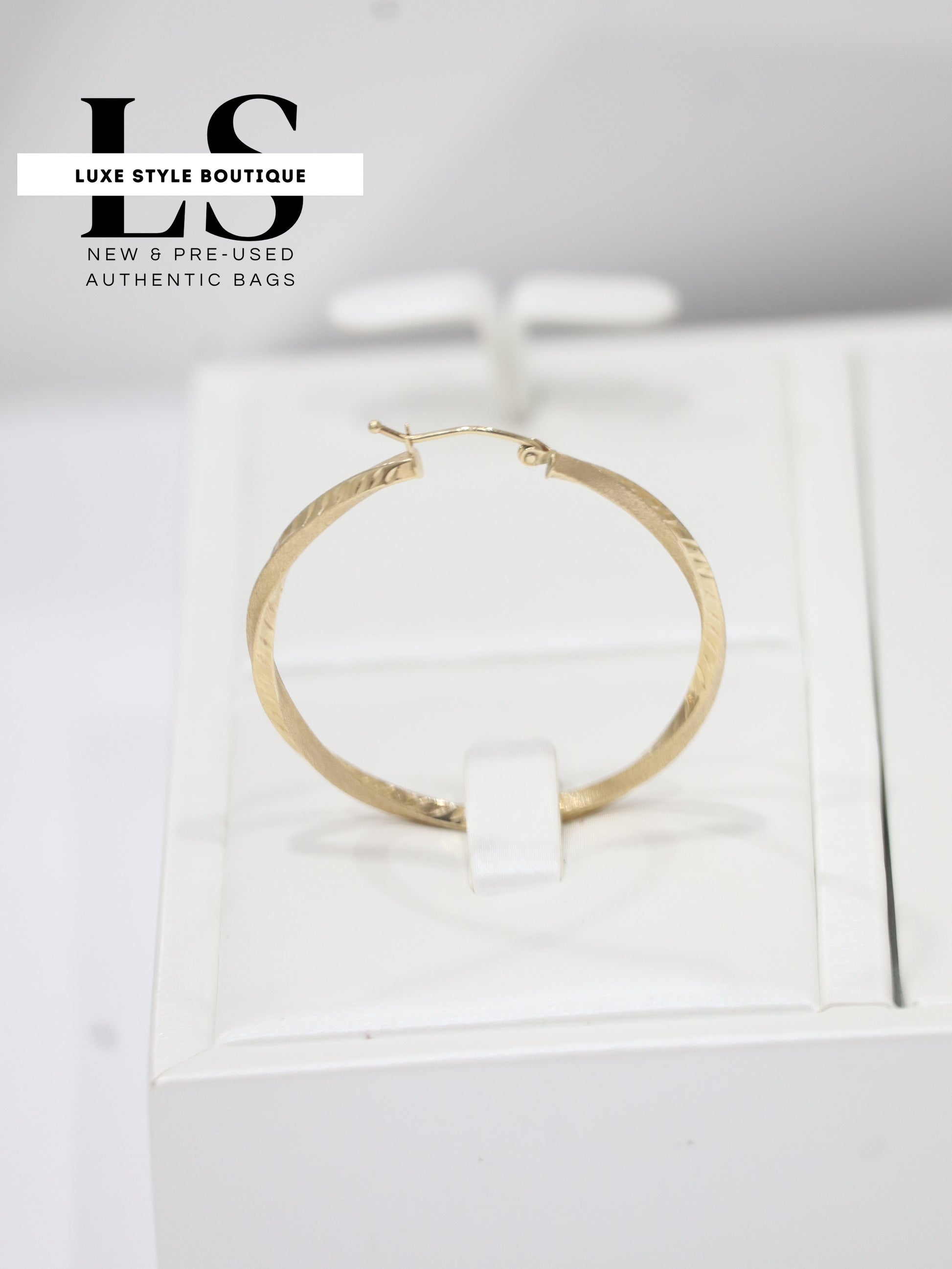Earrings Large Circle Yellow Gold 18K