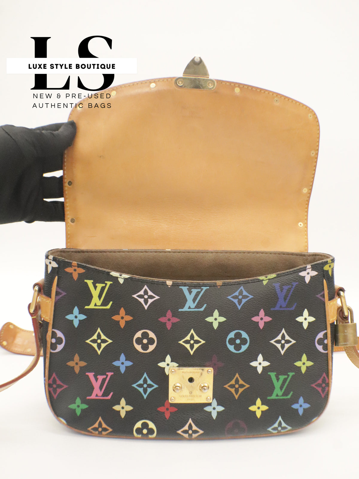 Louis Vuitton Sologne Multicolor Black