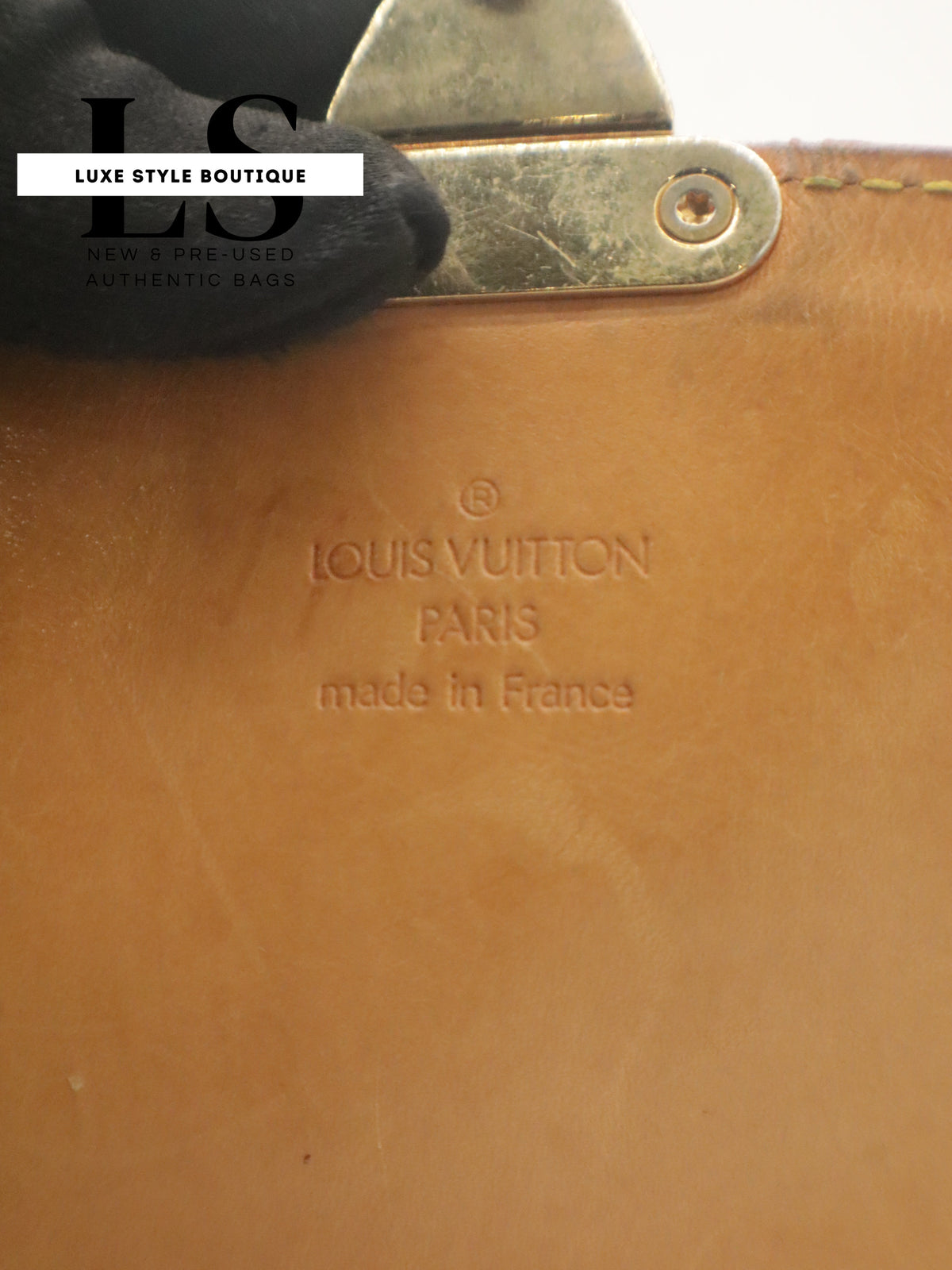 Louis Vuitton Sologne Multicolor Black