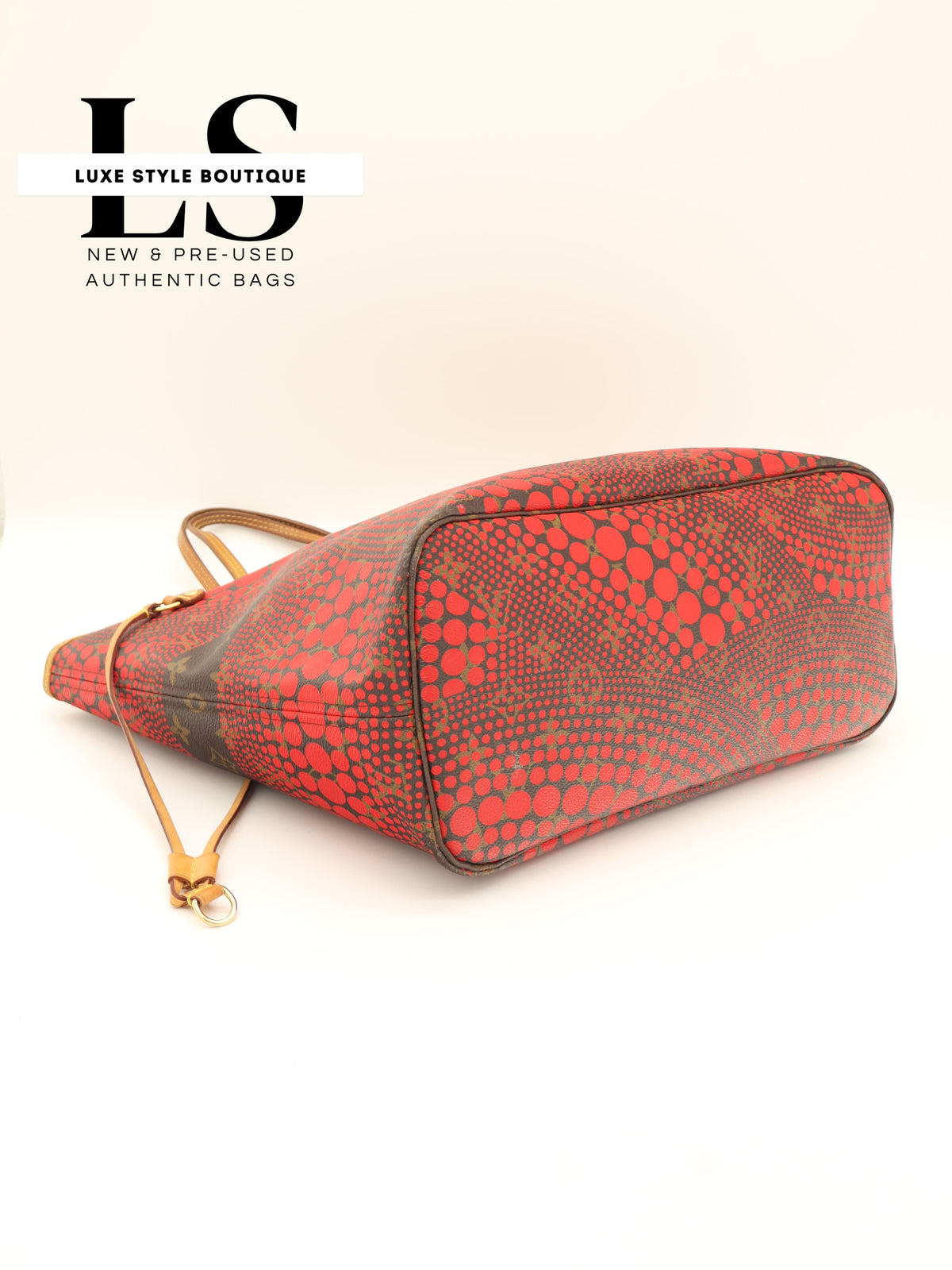 Louis Vuitton x Yayoi Kusama Neverfull MM Monogram Red Waves