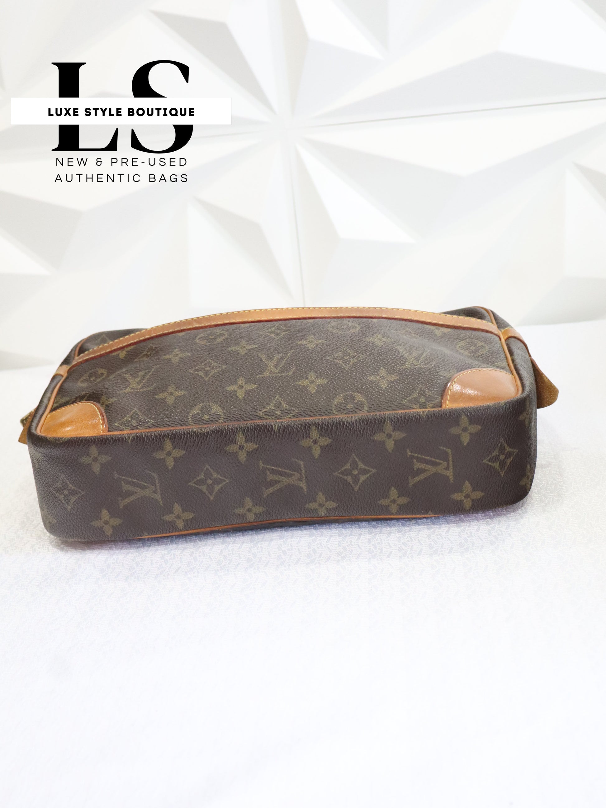 Louis Vuitton Trocadero 27 Monogram