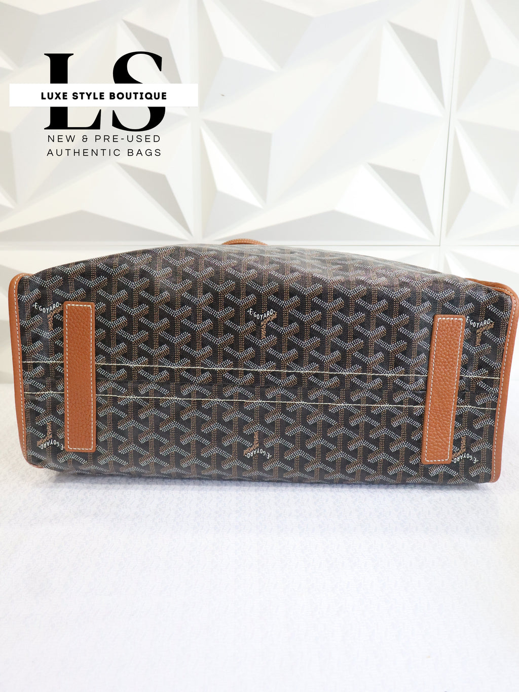 Goyard Goyardine Sac Hardy Tote Bag w/Pouch