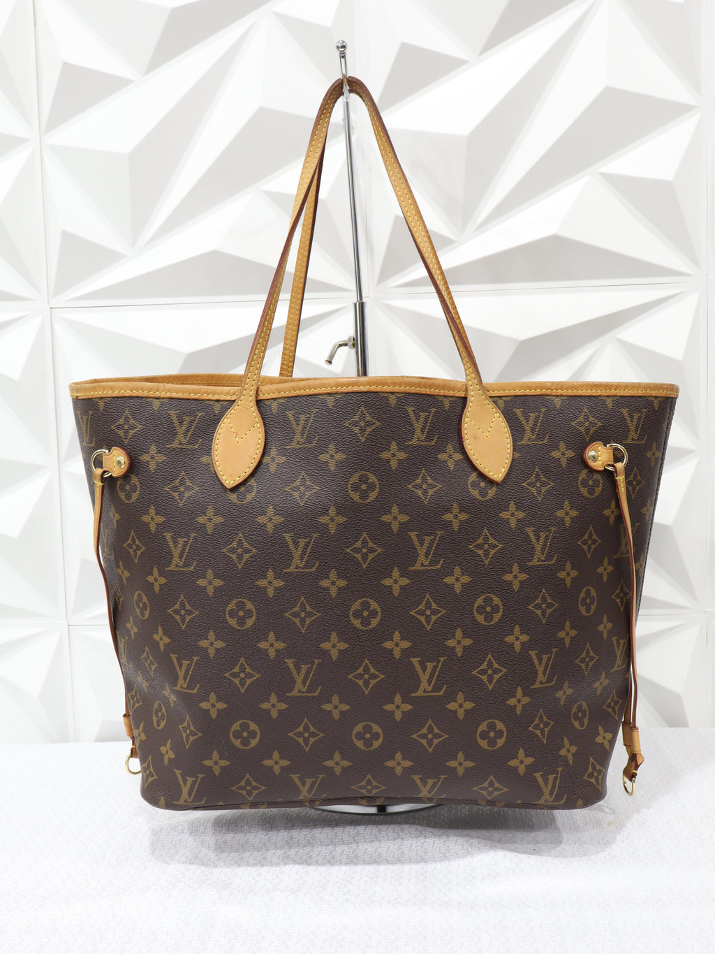 Louis Vuitton Monogram Neverfull MM Mimosa Yellow
