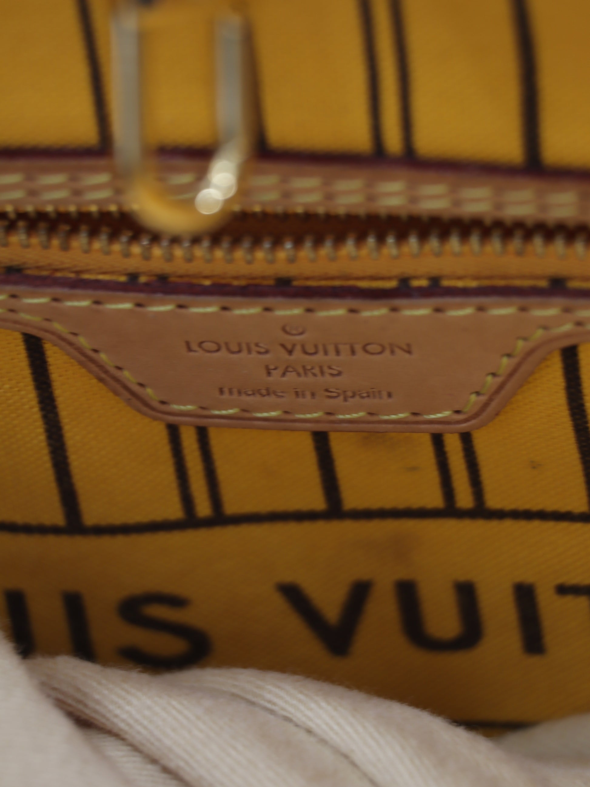 Louis Vuitton Monogram Neverfull MM Mimosa Yellow