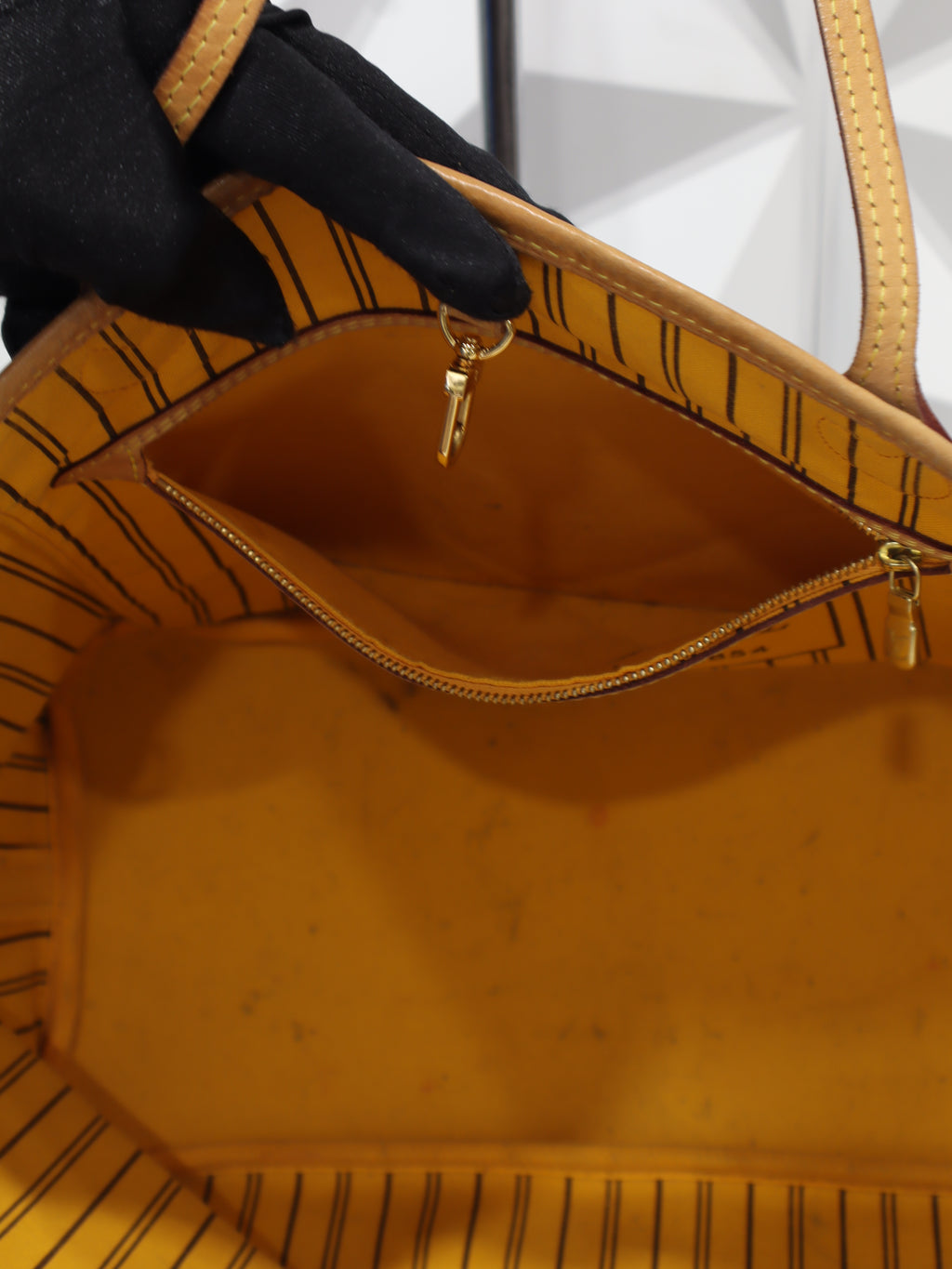 Louis Vuitton Monogram Neverfull MM Mimosa Yellow