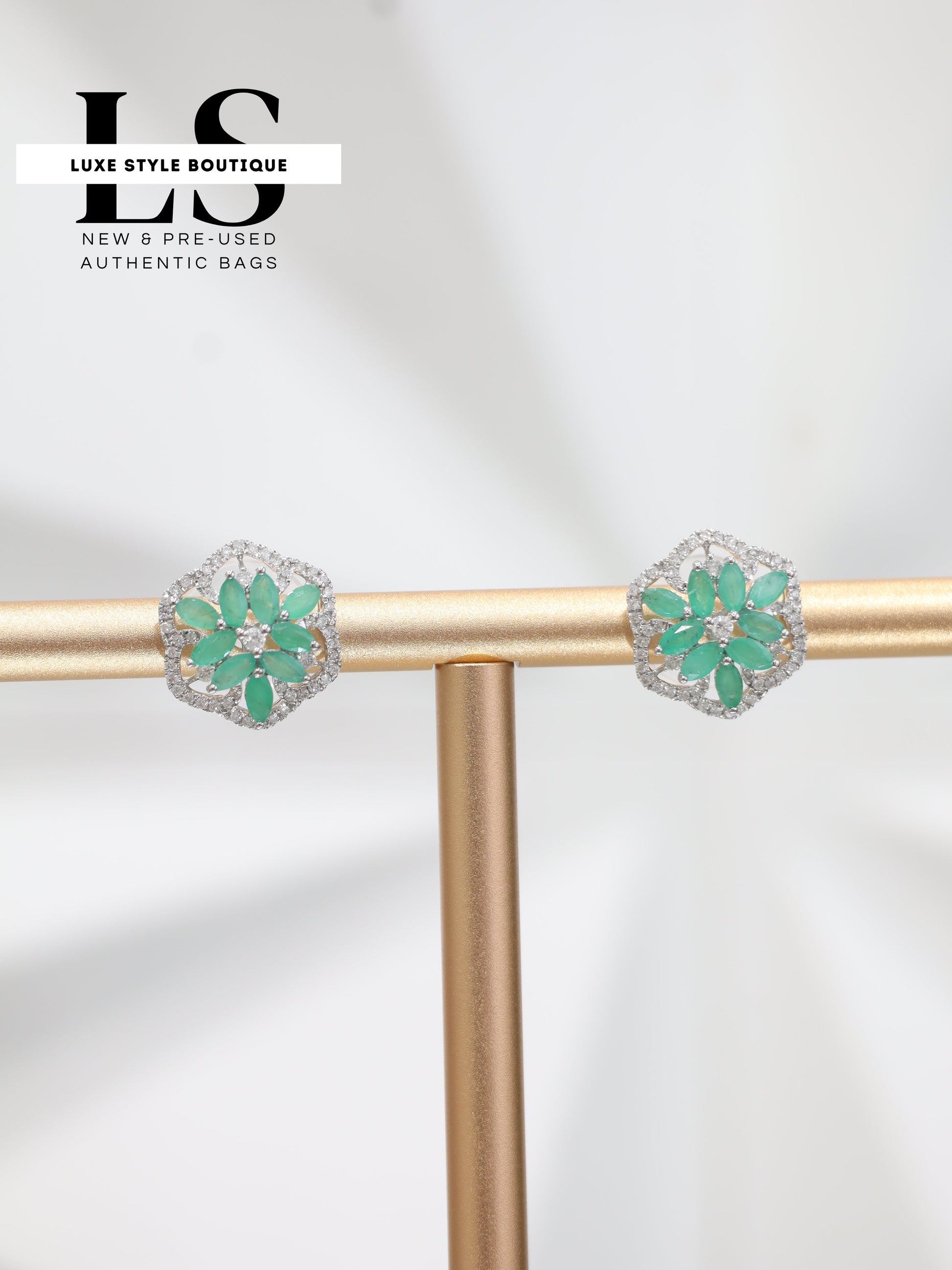 Earrings White Gold 18K w/Diamonds & Emeralds Flower Style