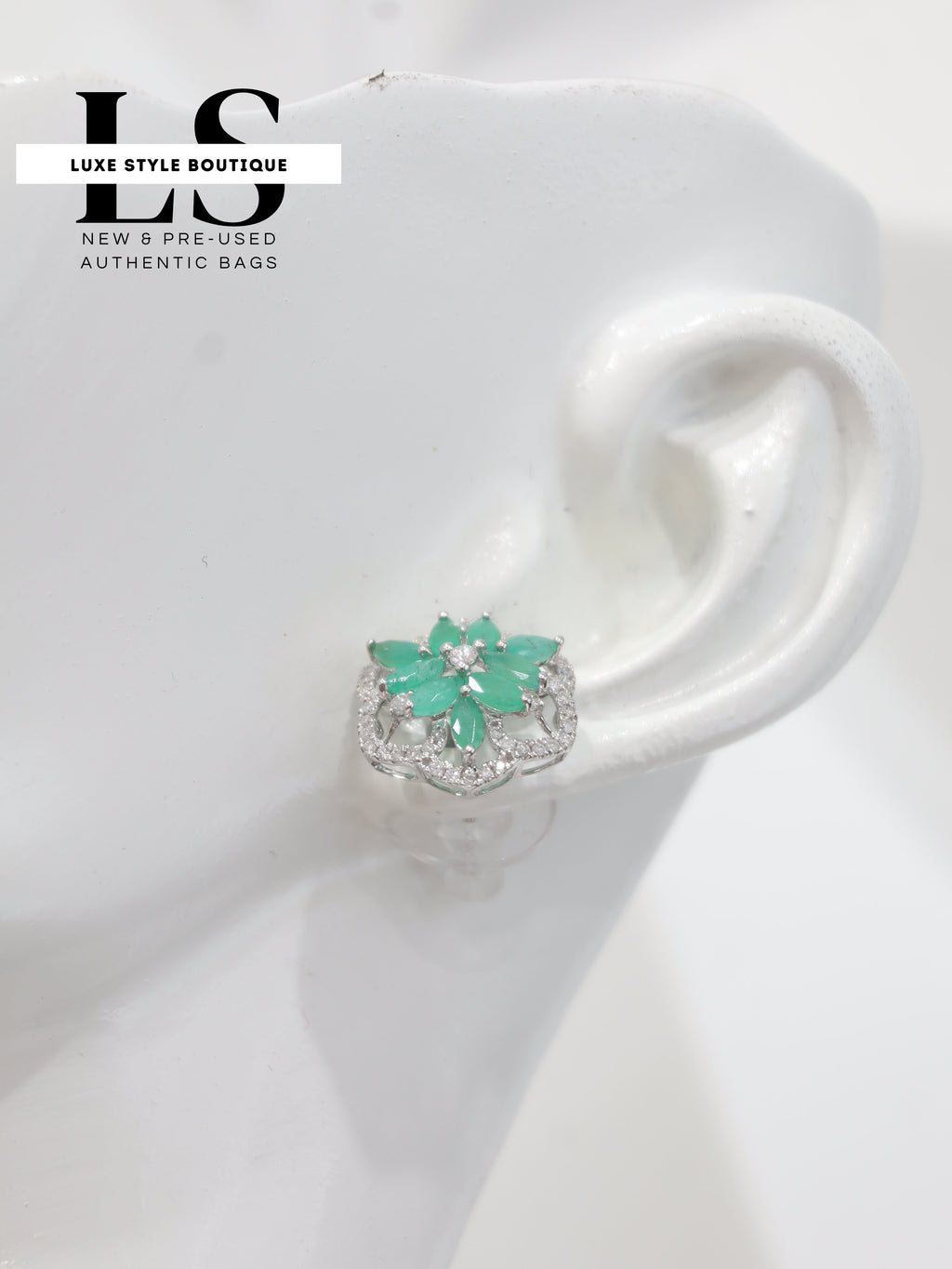 Earrings White Gold 18K w/Diamonds & Emeralds Flower Style