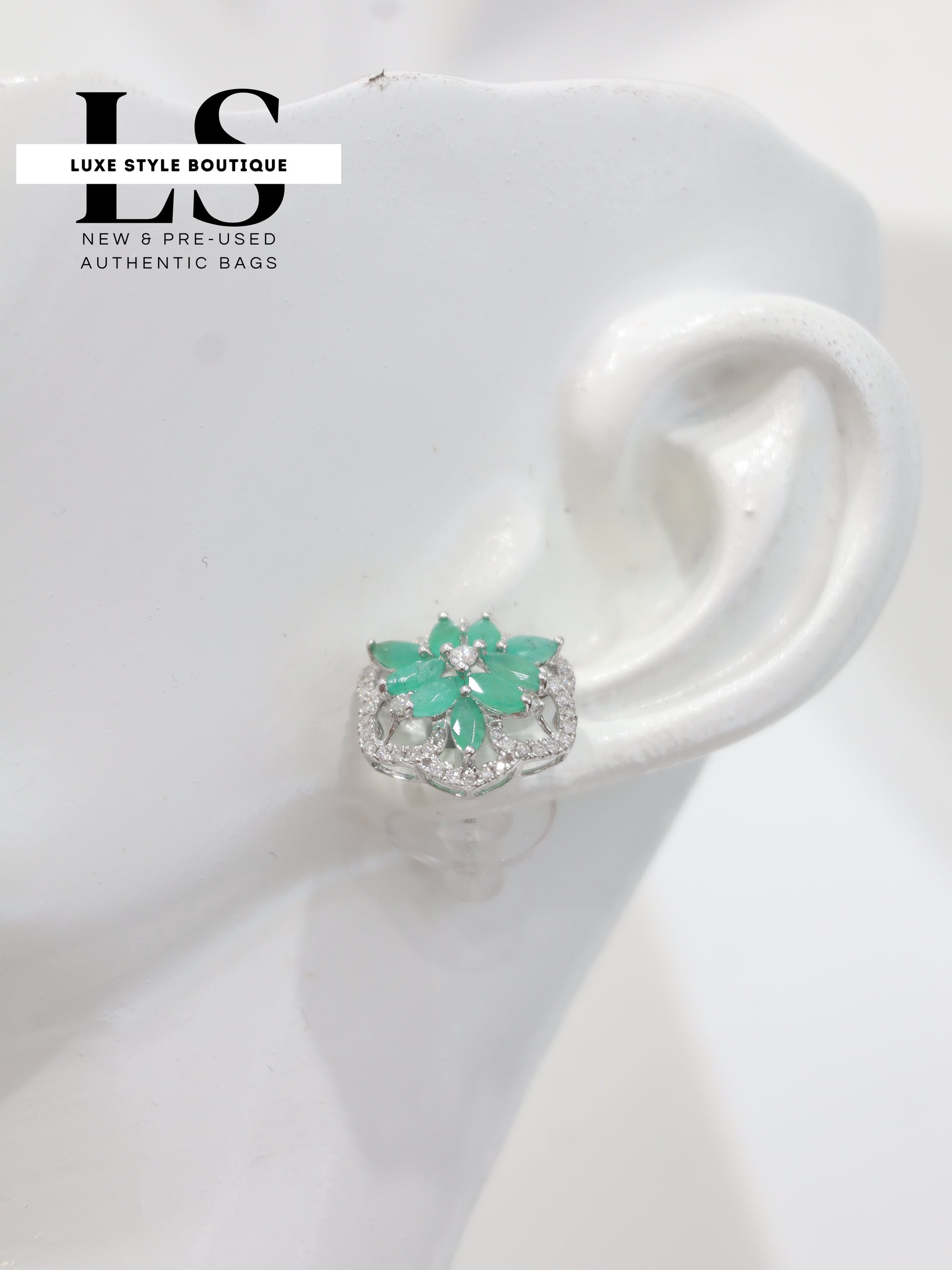 Earrings White Gold 18K w/Diamonds & Emeralds Flower Style