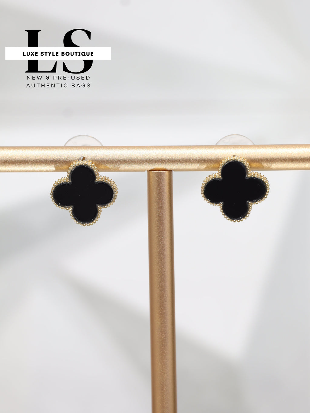 Earrings Yellow Gold 18K w/Onyx