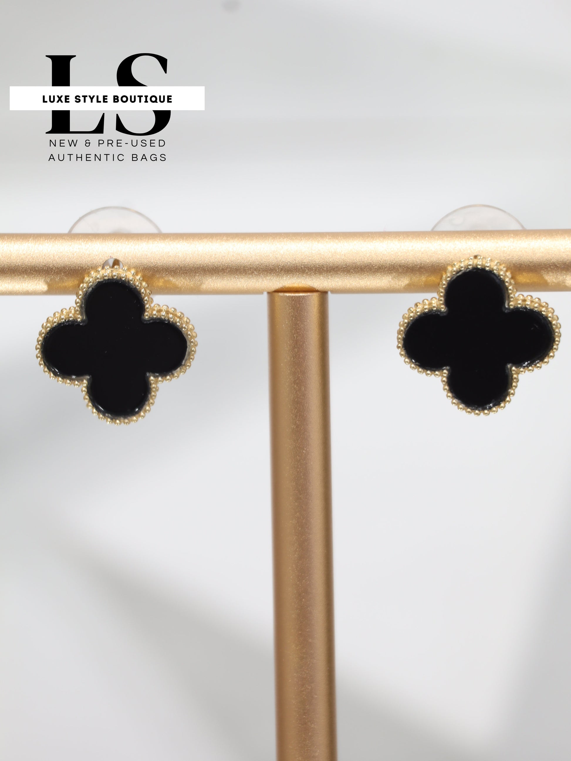 Earrings Yellow Gold 18K w/Onyx