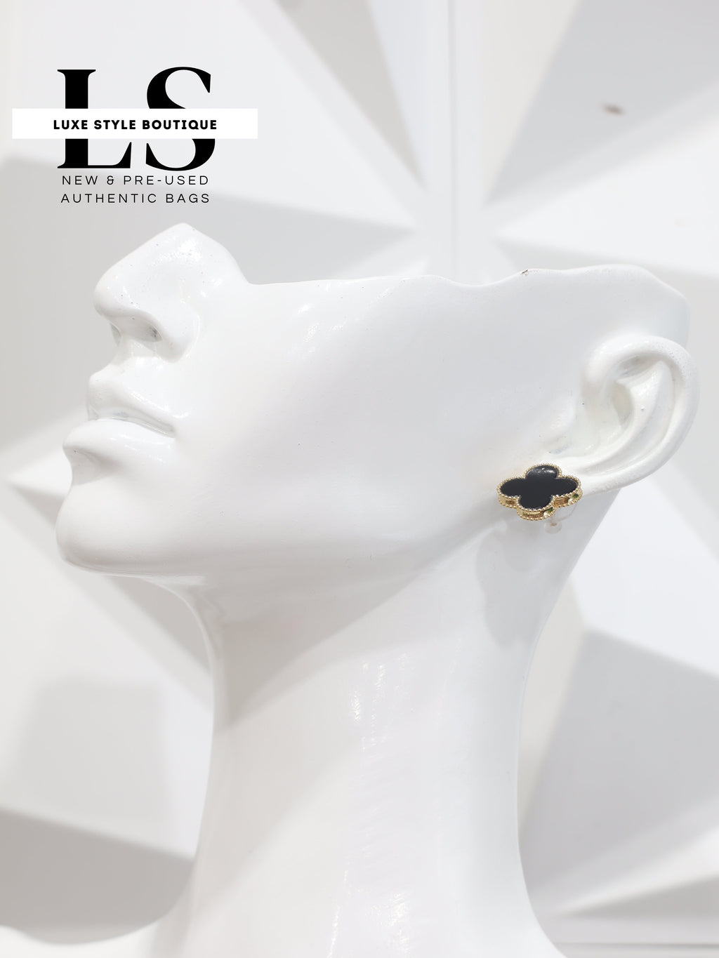Earrings Yellow Gold 18K w/Onyx