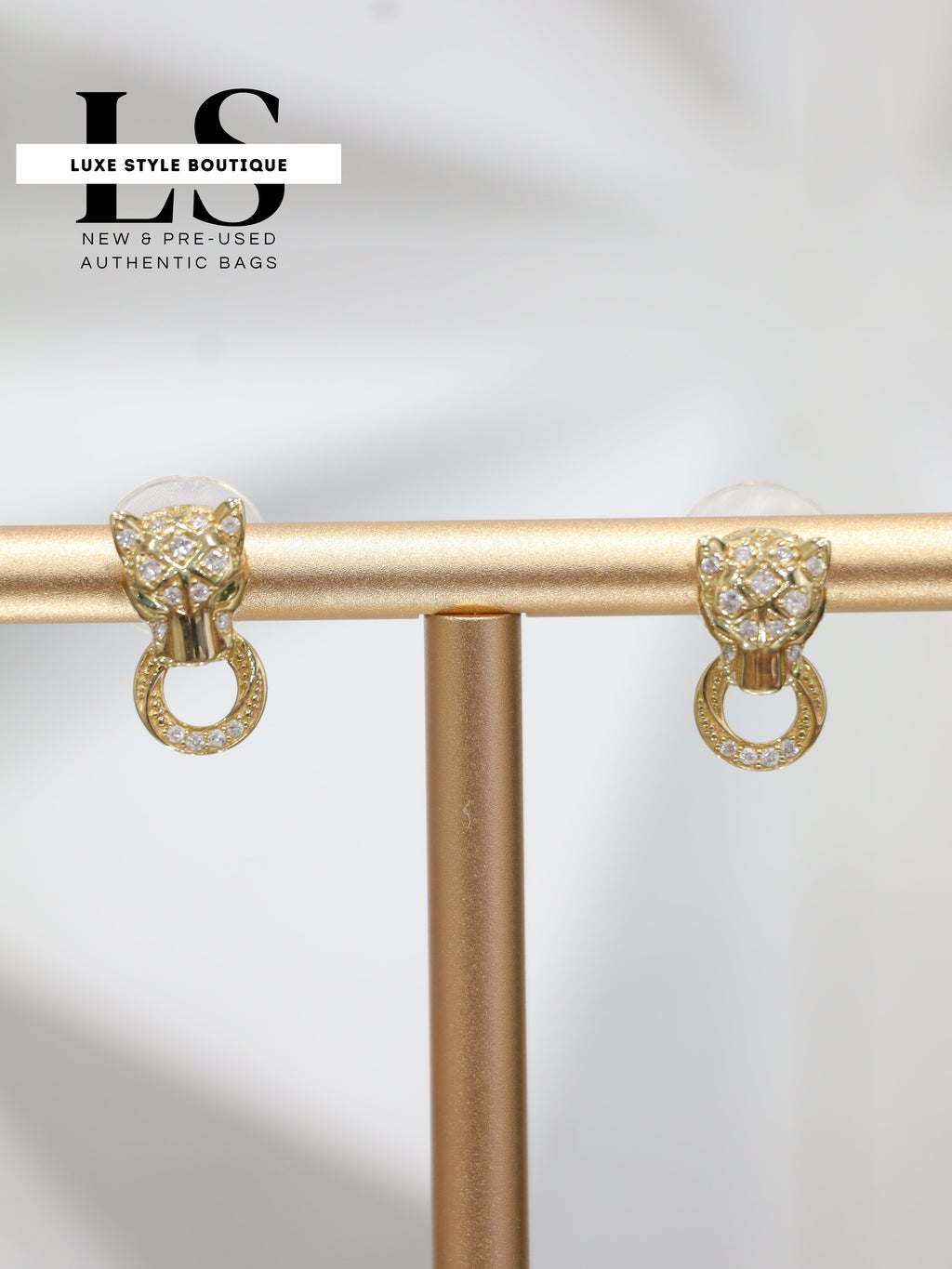 Earrings Yellow Gold 18K w/Diamonds & Emeralds Panther Style