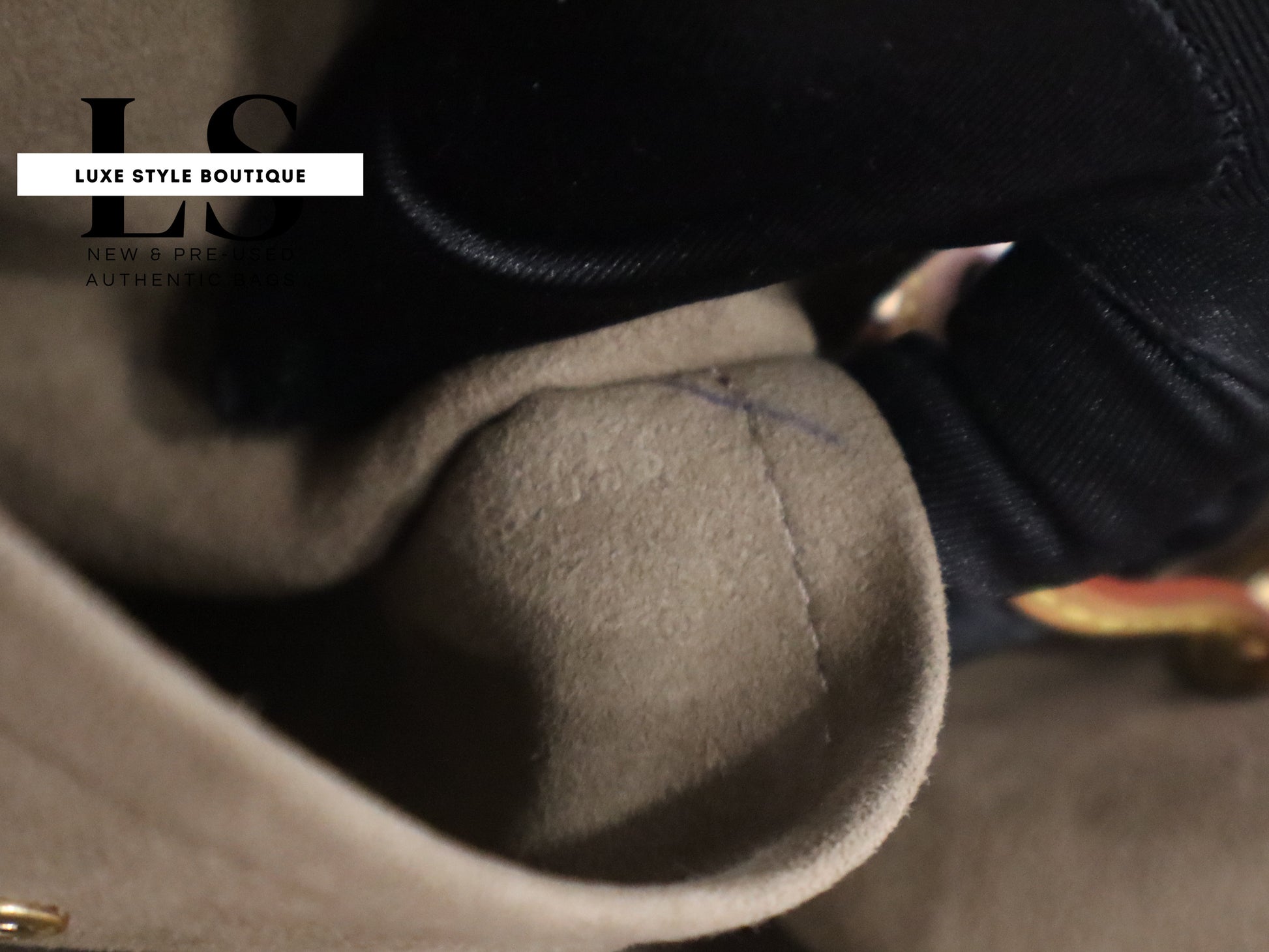 Louis Vuitton Black Multicolor Ursula