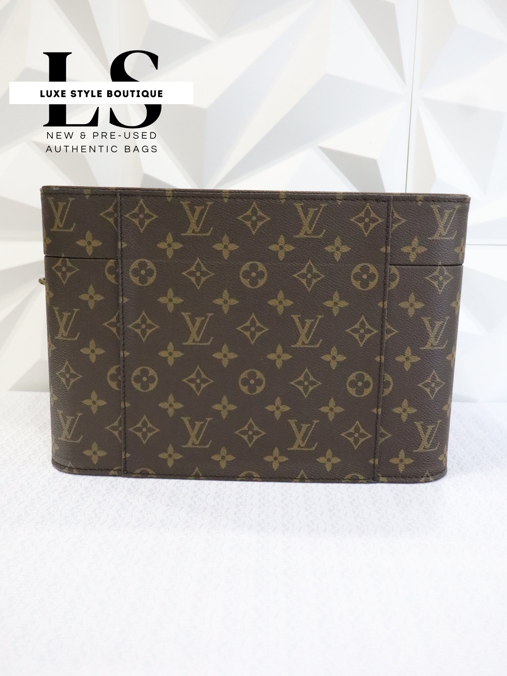 Louis Vuitton Monogram Leather Vanity Case