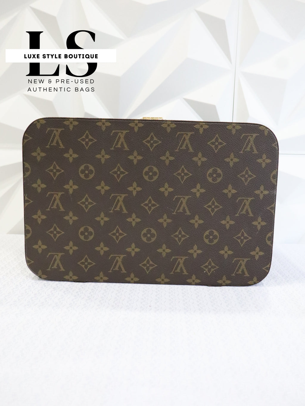 Louis Vuitton Monogram Leather Vanity Case