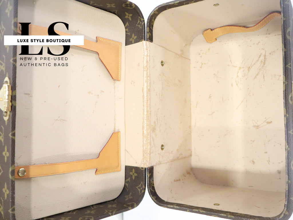 Louis Vuitton Monogram Leather Vanity Case