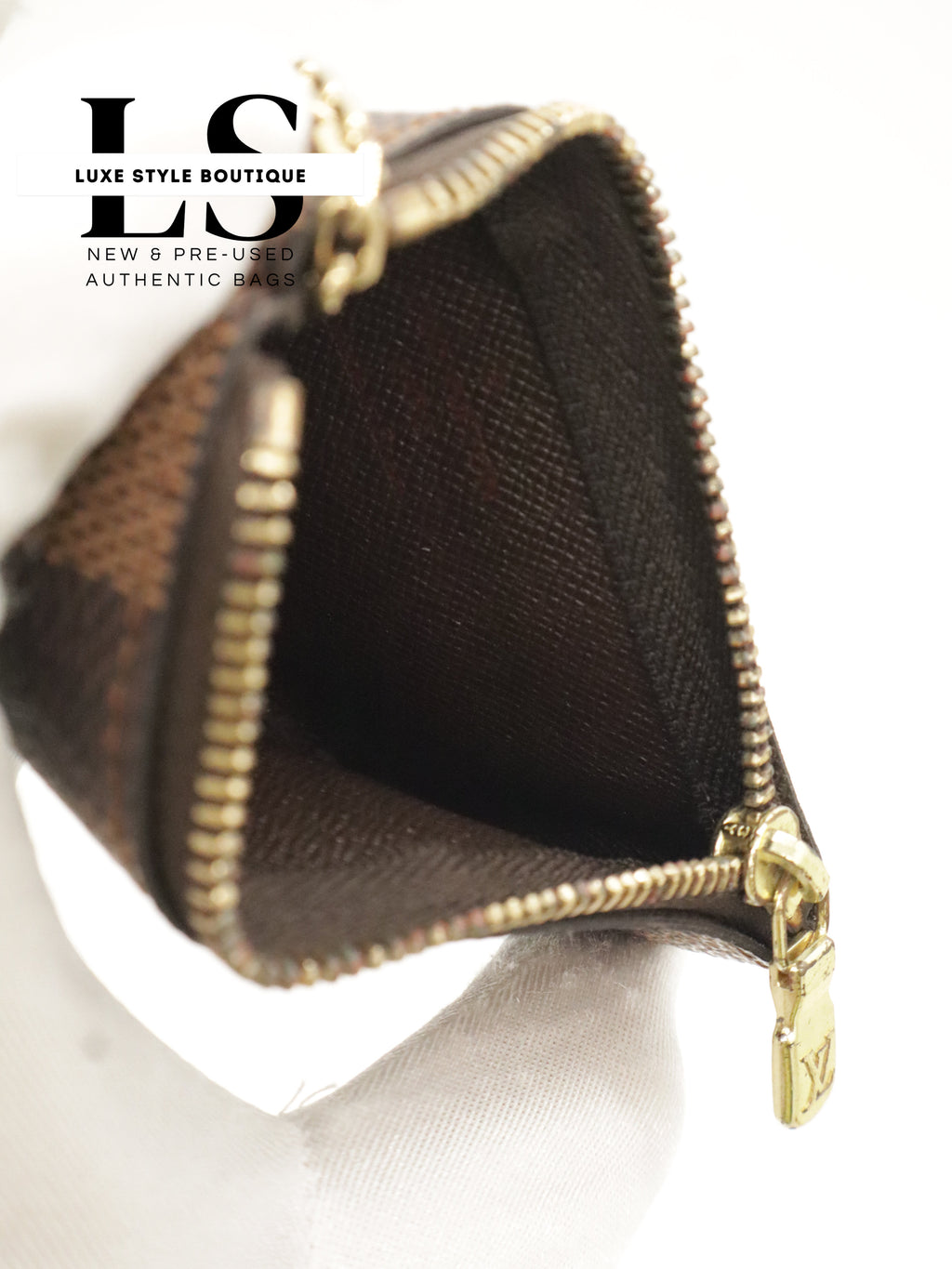 Louis Vuitton Key Pouch Damier Ebene