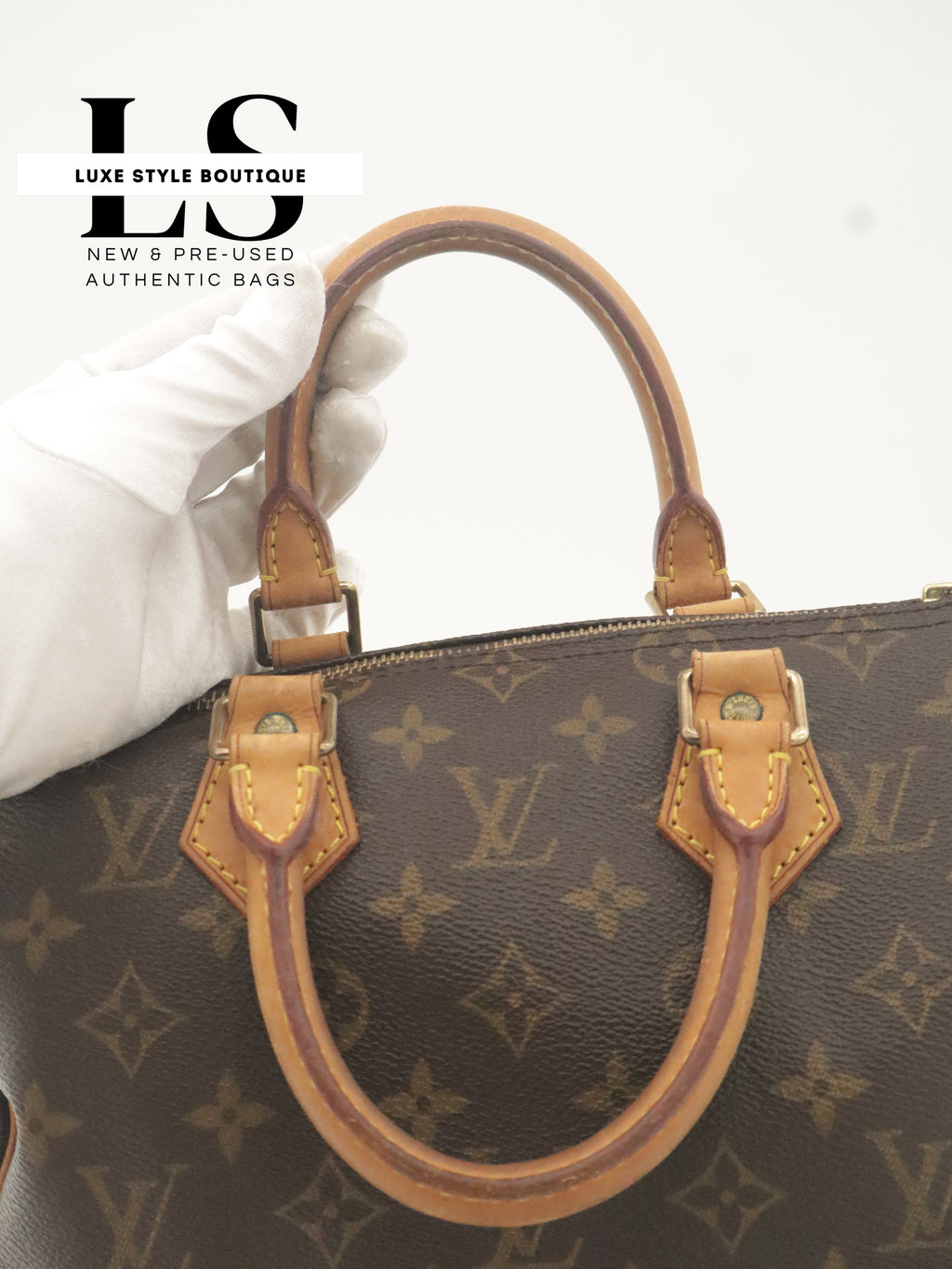 Louis Vuitton Monogram Speedy 25