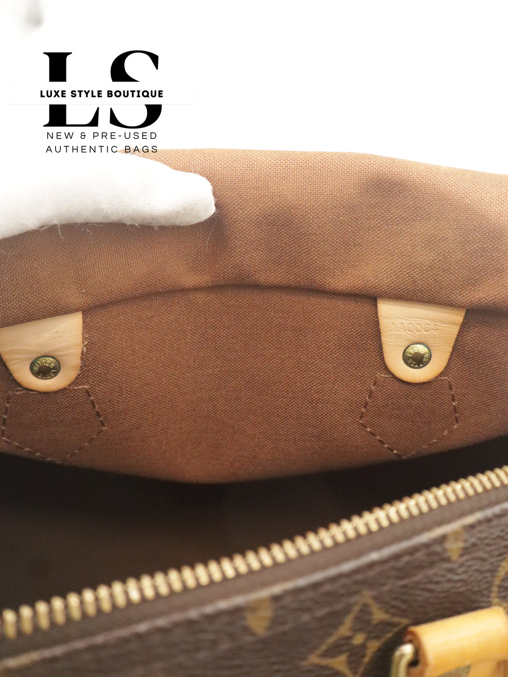 Louis Vuitton Monogram Speedy 30