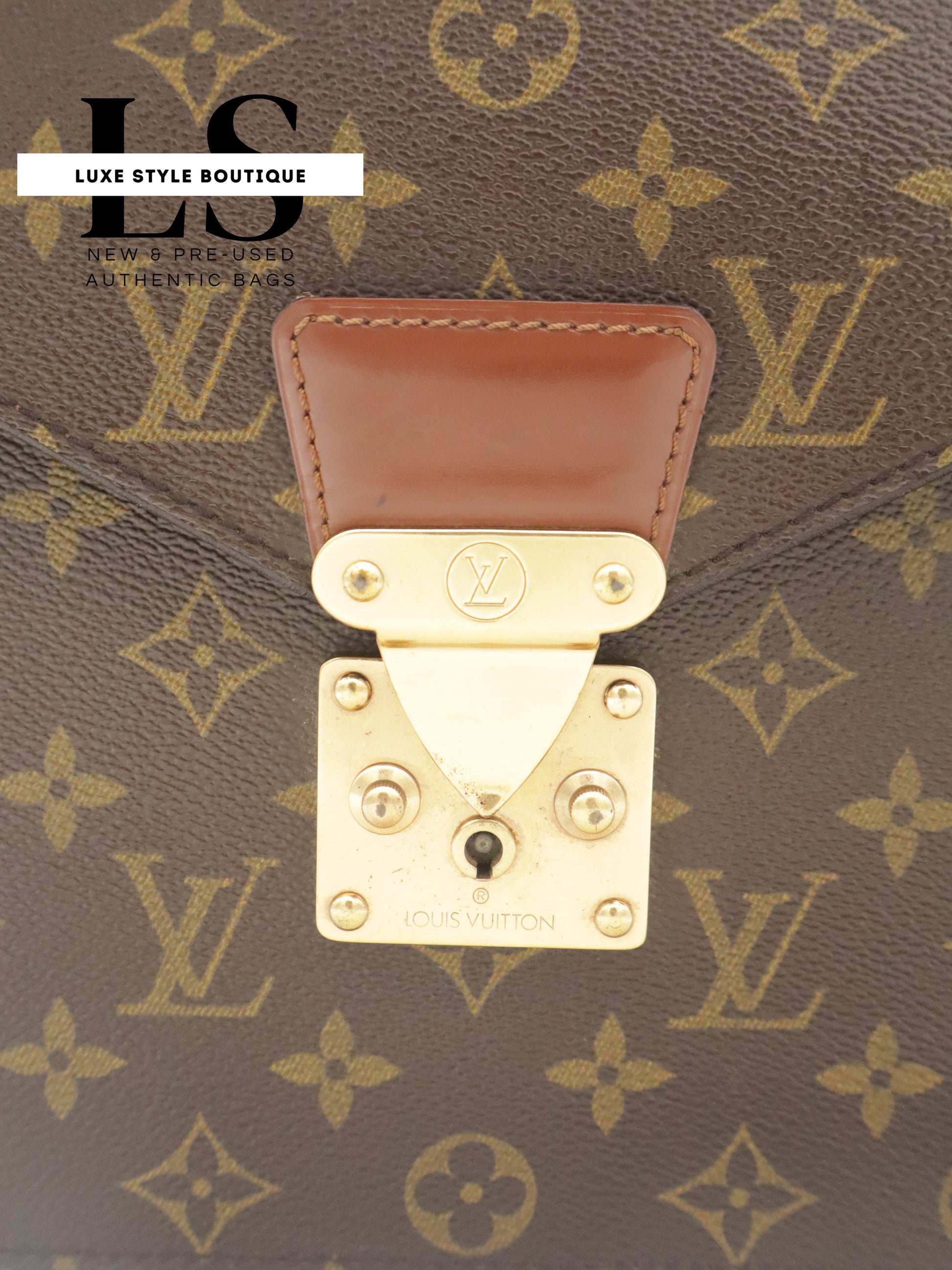 Louis Vuitton Monogram Porte Documents Briefcase w/Strap