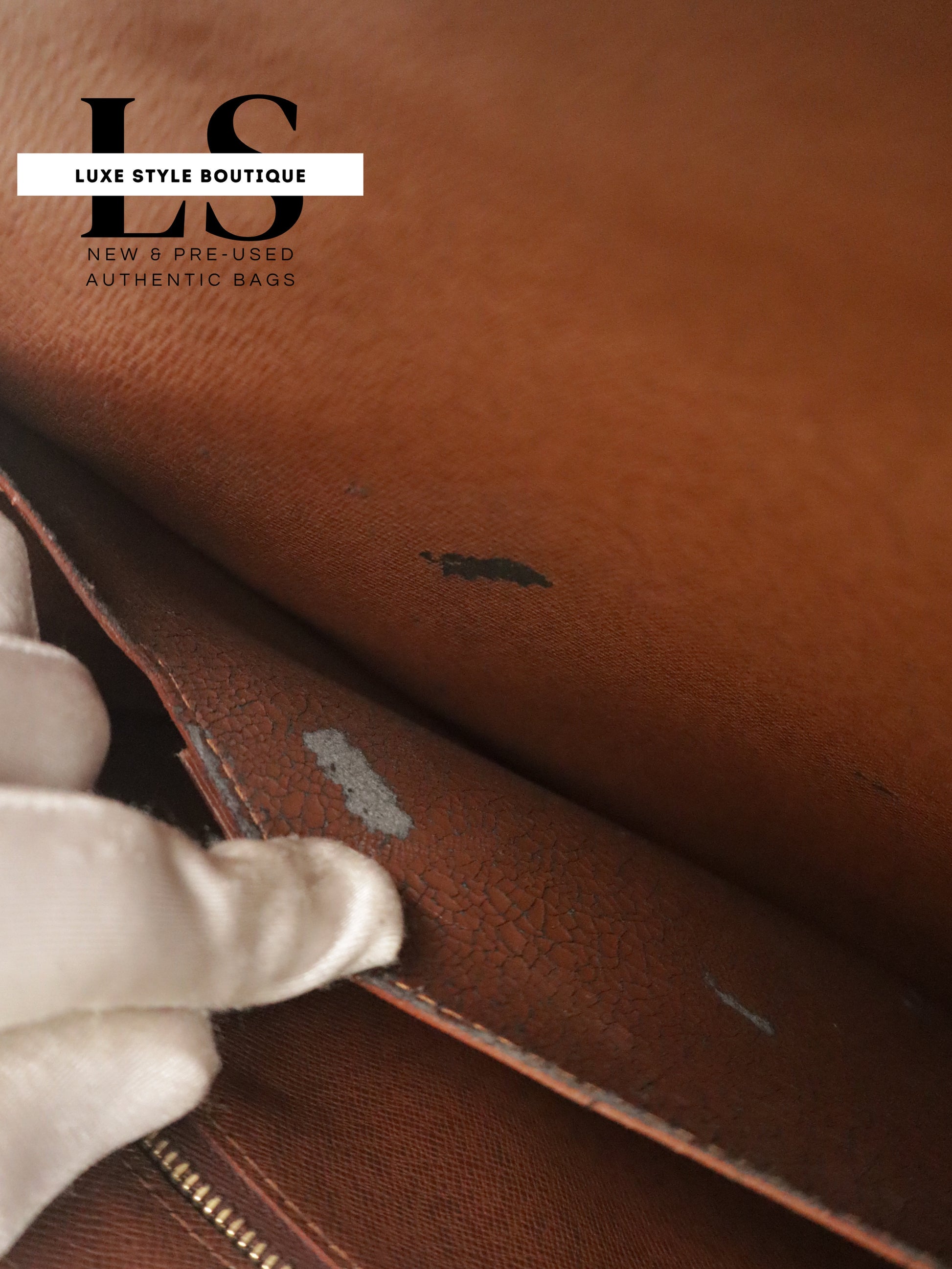 Louis Vuitton Monogram Porte Documents Briefcase w/Strap