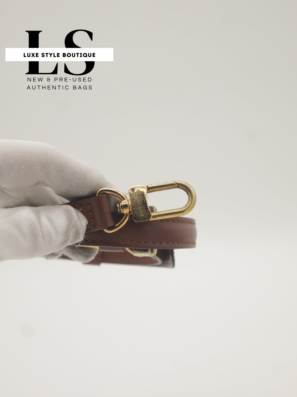 Louis Vuitton Monogram Porte Documents Briefcase w/Strap
