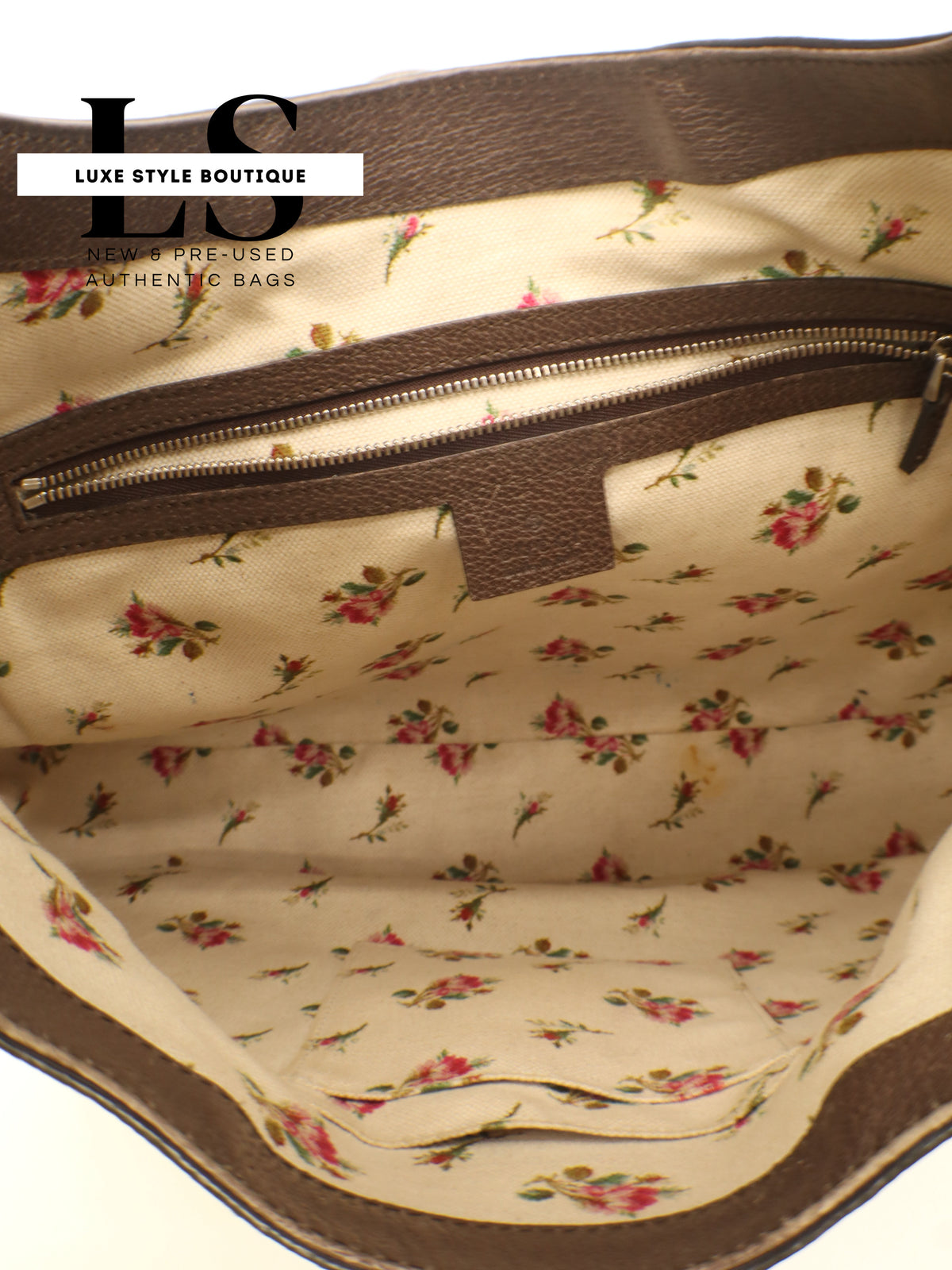 Gucci GG Supreme Dionysus Hobo Medium