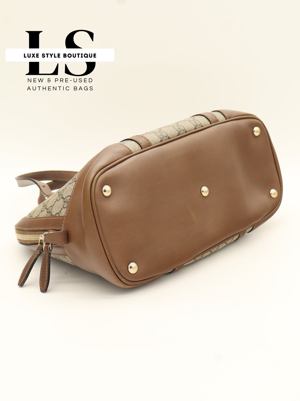 Gucci GG Supreme Monogram Nice Top Handle Dome Bag